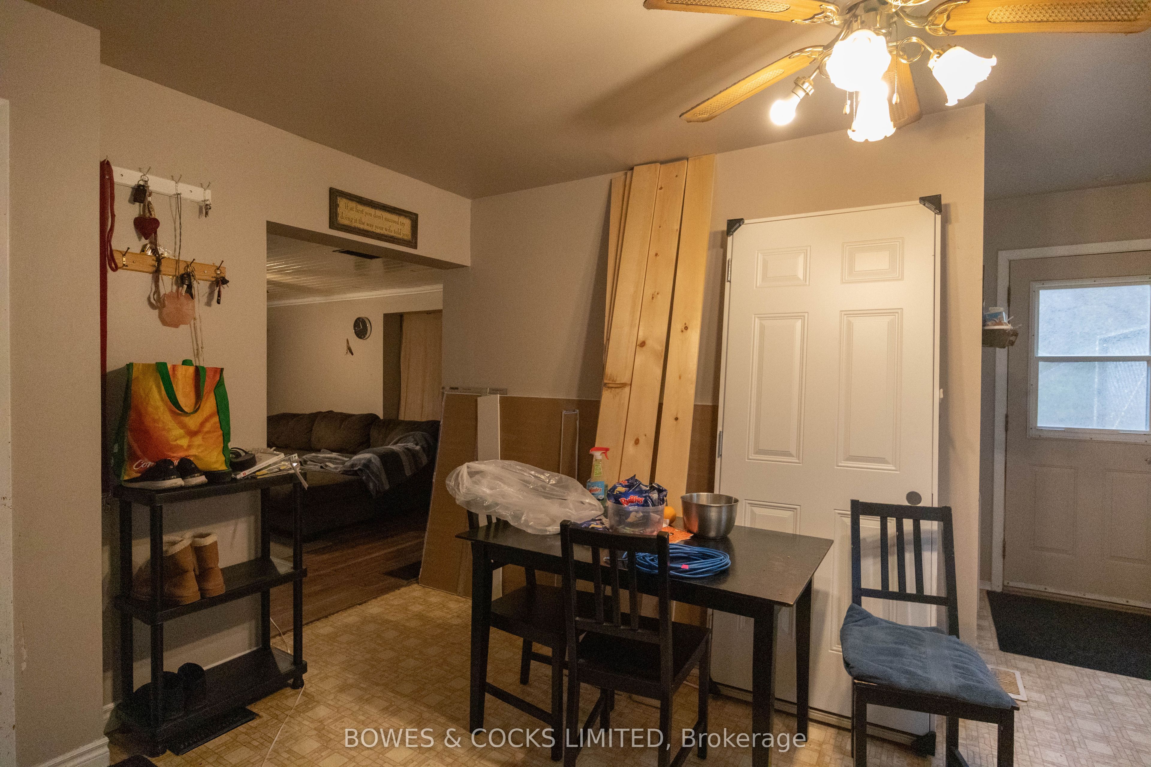 35 Cleak Ave Property Photo 11