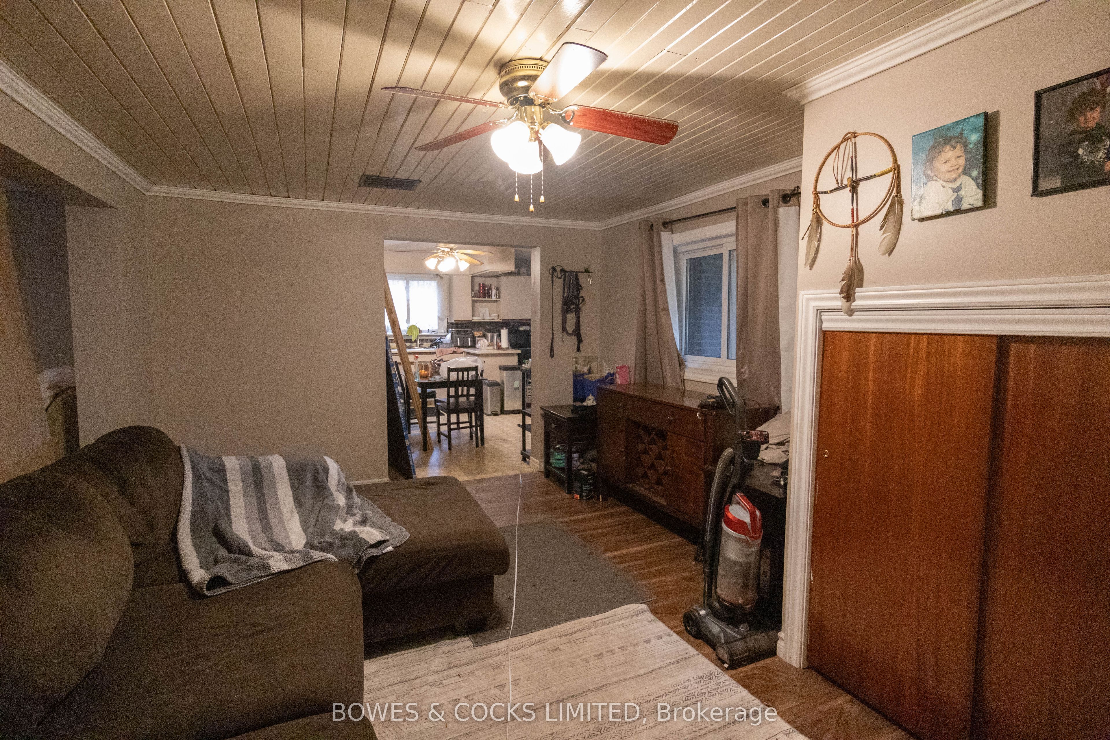 35 Cleak Ave Property Photo 18