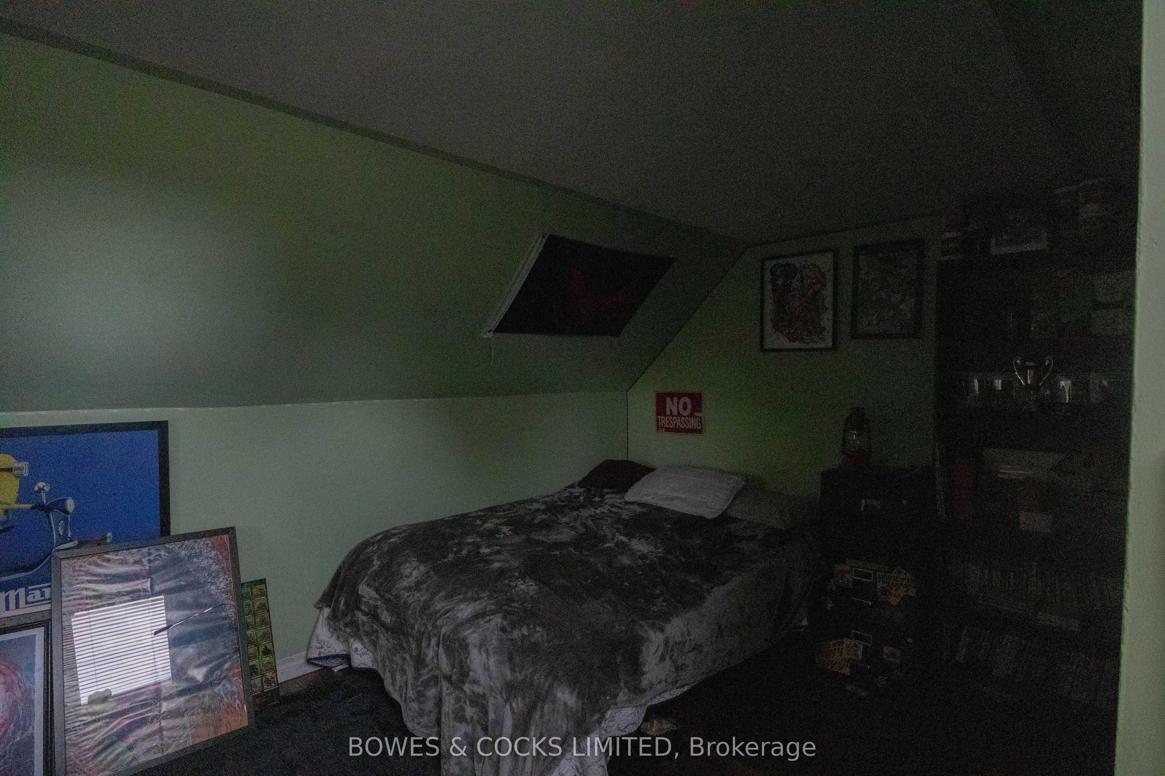 35 Cleak Ave Property Photo 21