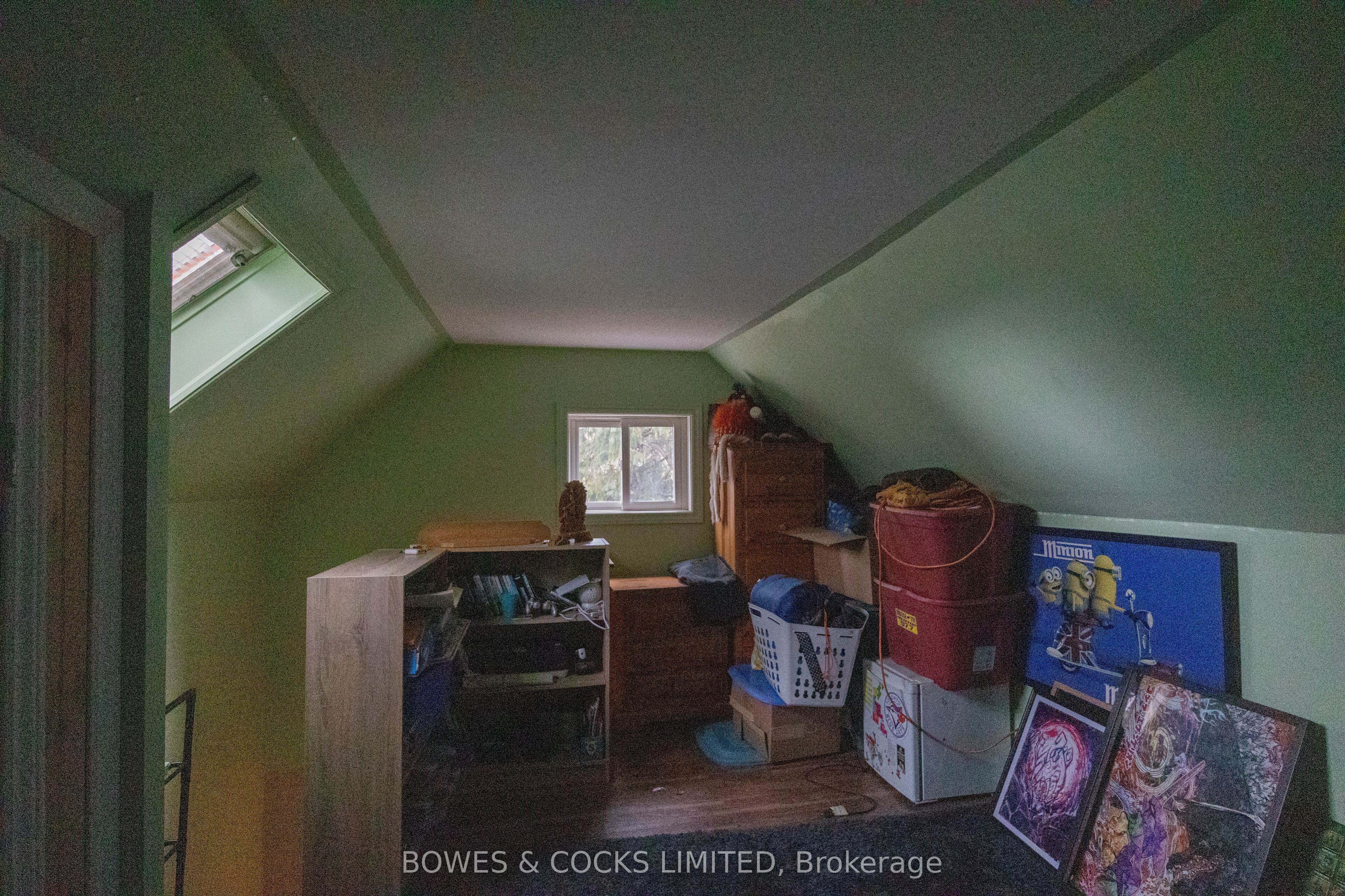 35 Cleak Ave Property Photo 23