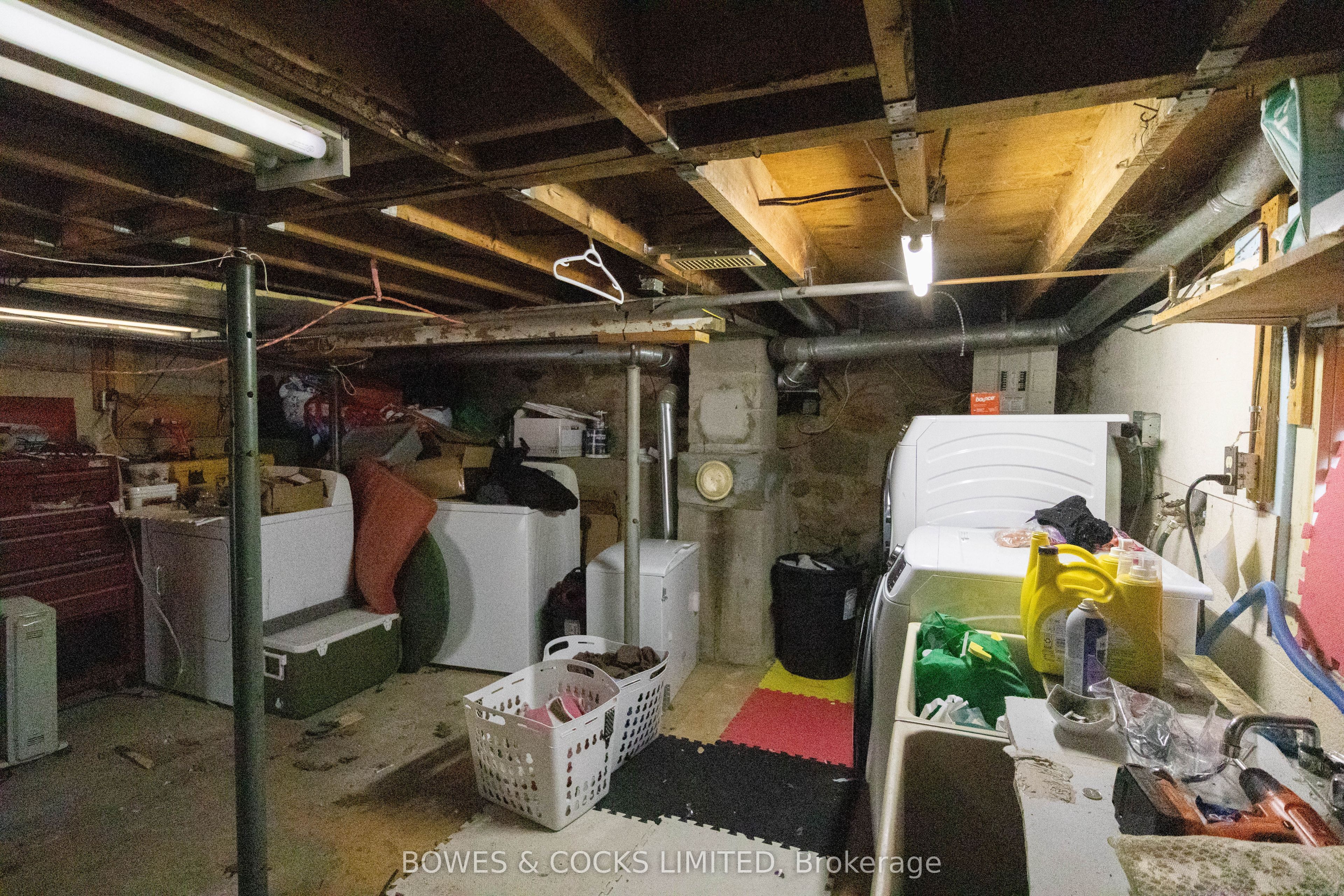 35 Cleak Ave Property Photo 32