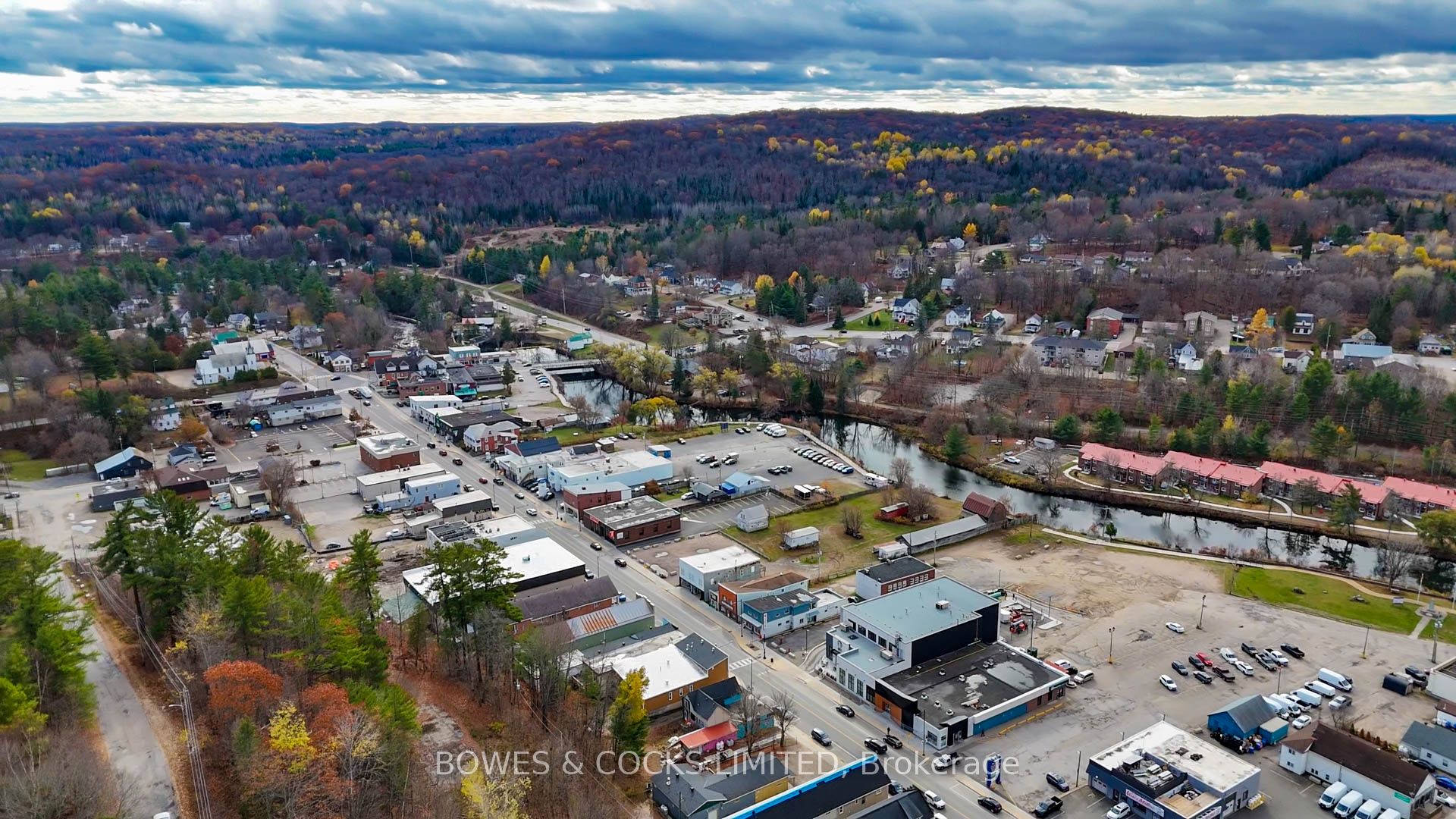 35 Cleak Ave Property Photo 36