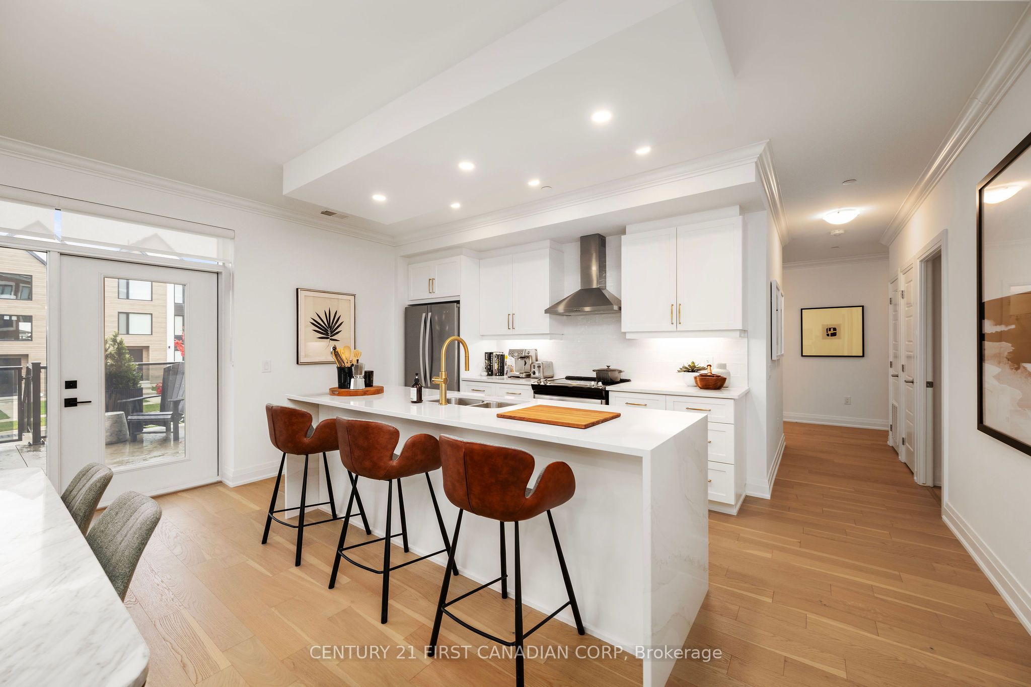 1975 Fountain Grass Dr Property Photo 14