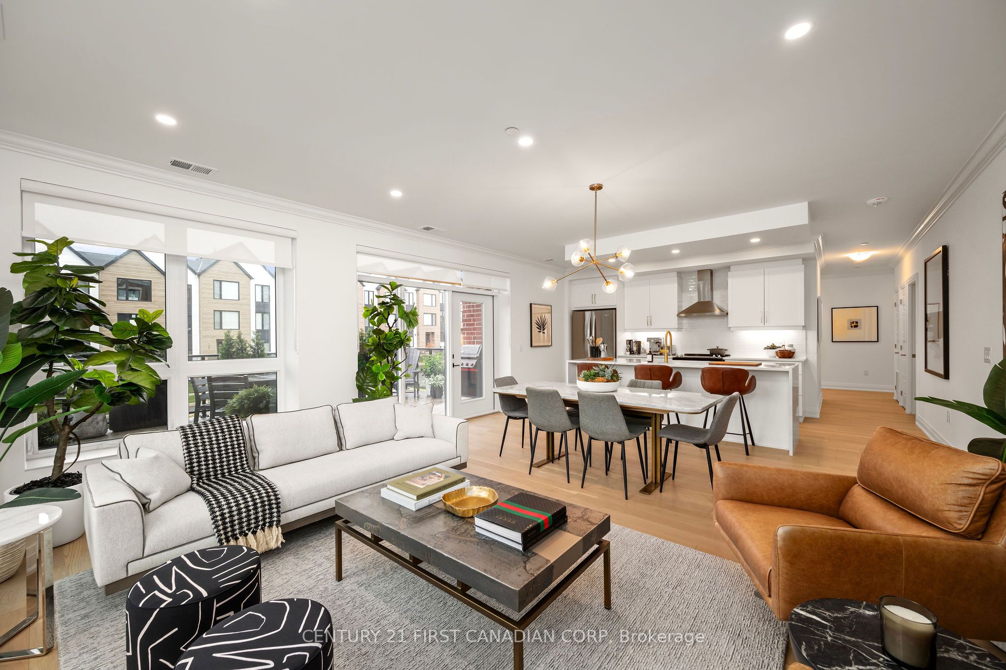 1975 Fountain Grass Dr Property Photo 17