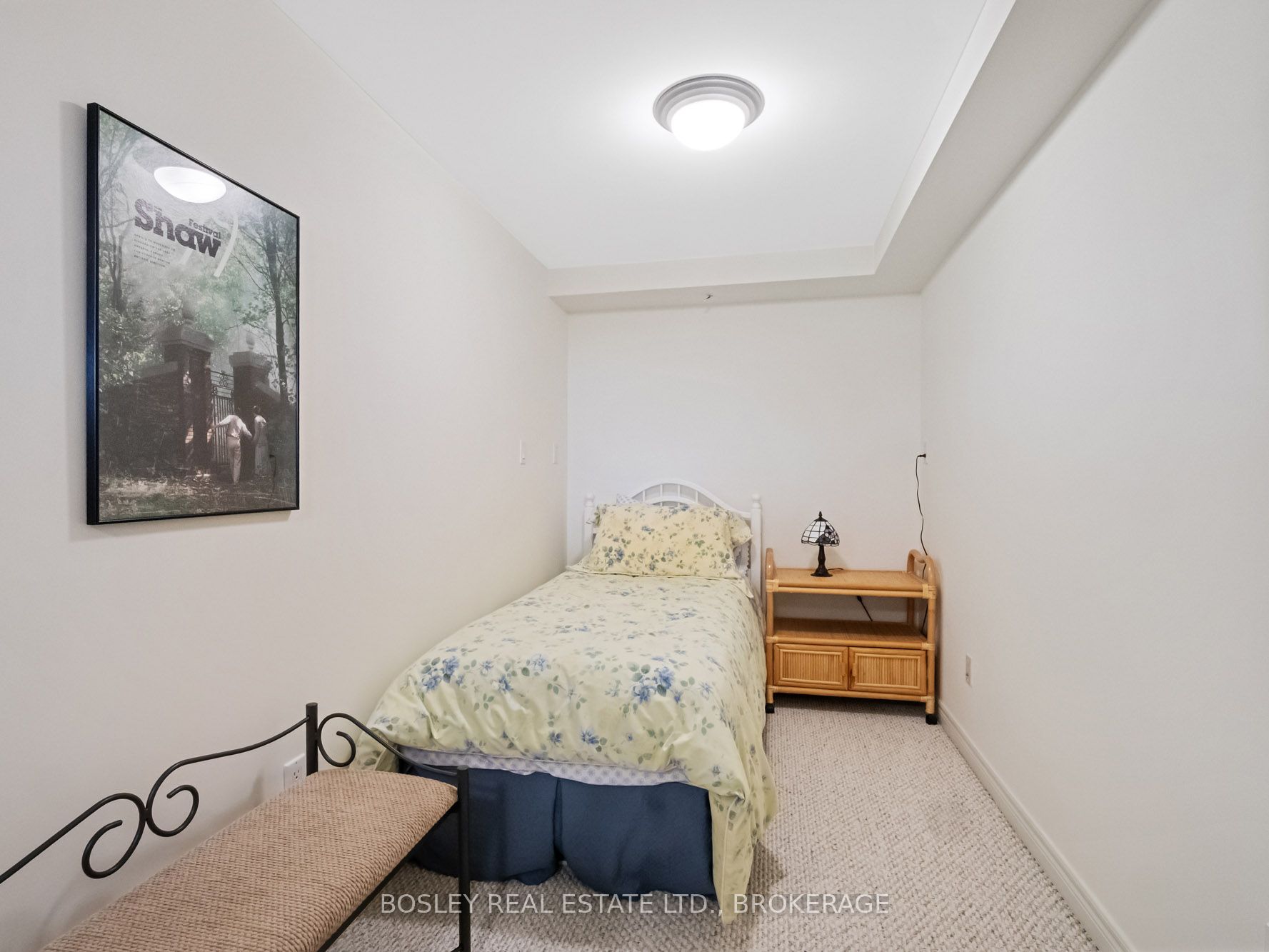 575 Simcoe St Property Photo 30