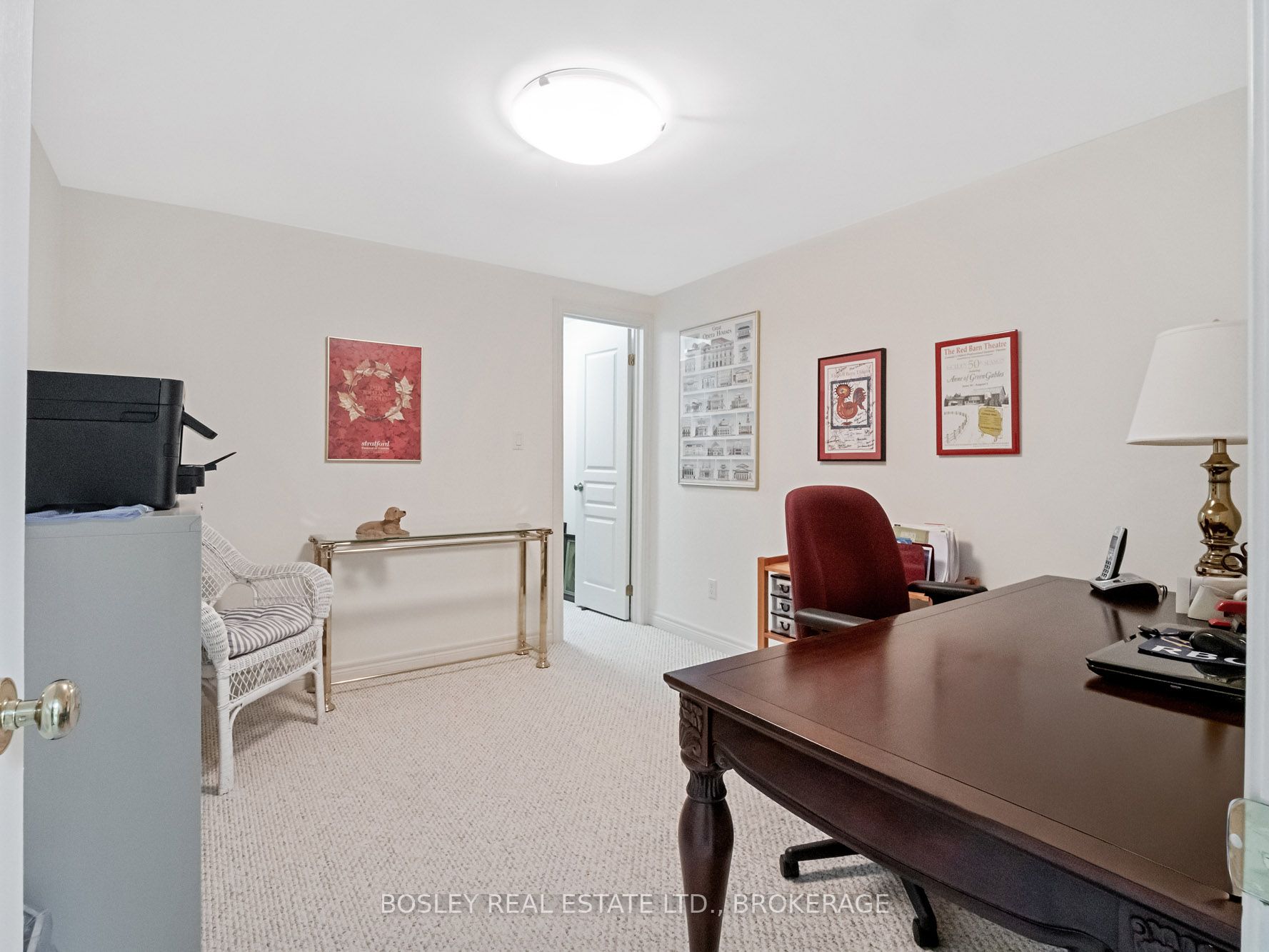 575 Simcoe St Property Photo 31