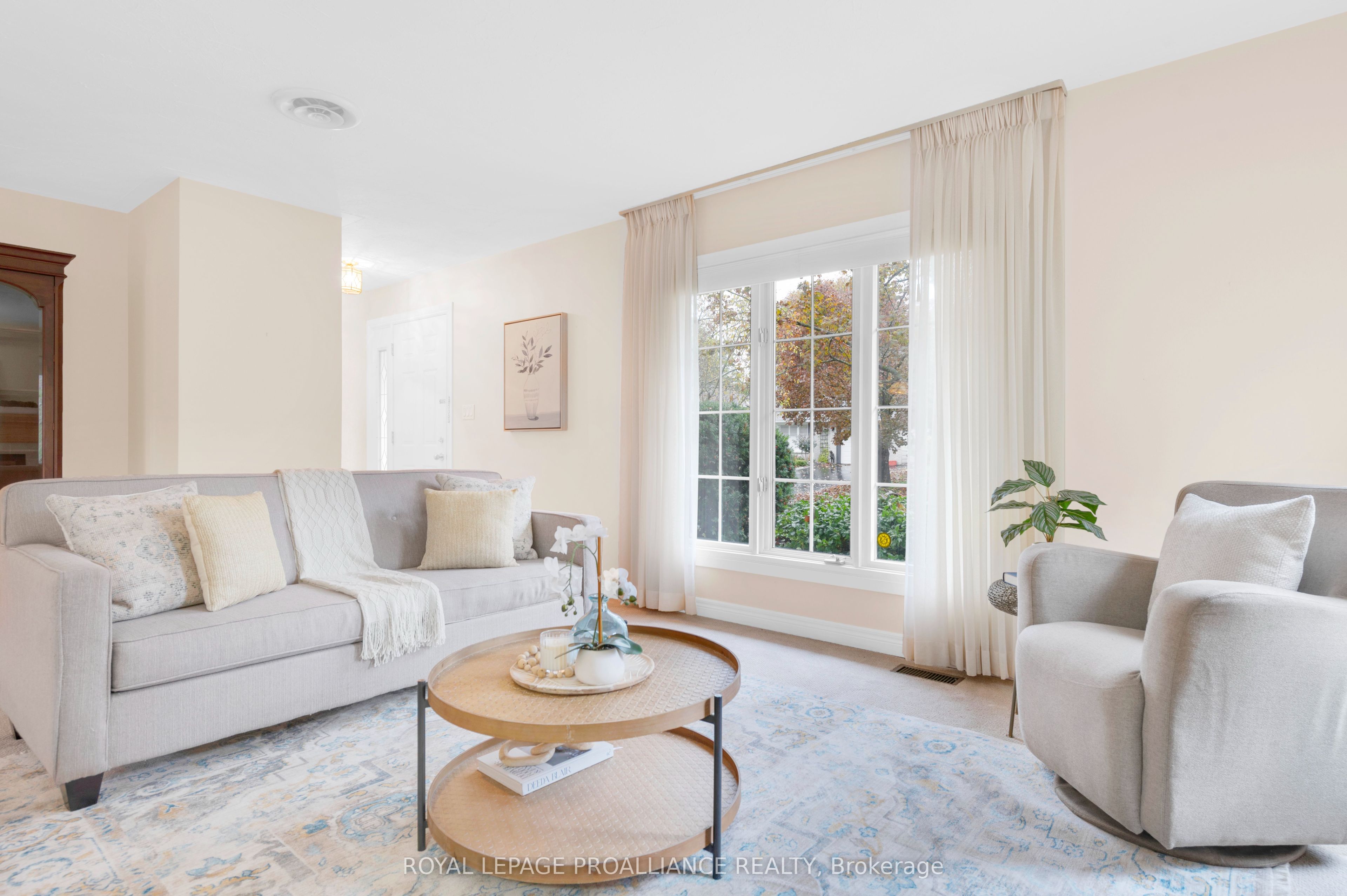 7 North Drive Property Photo 13