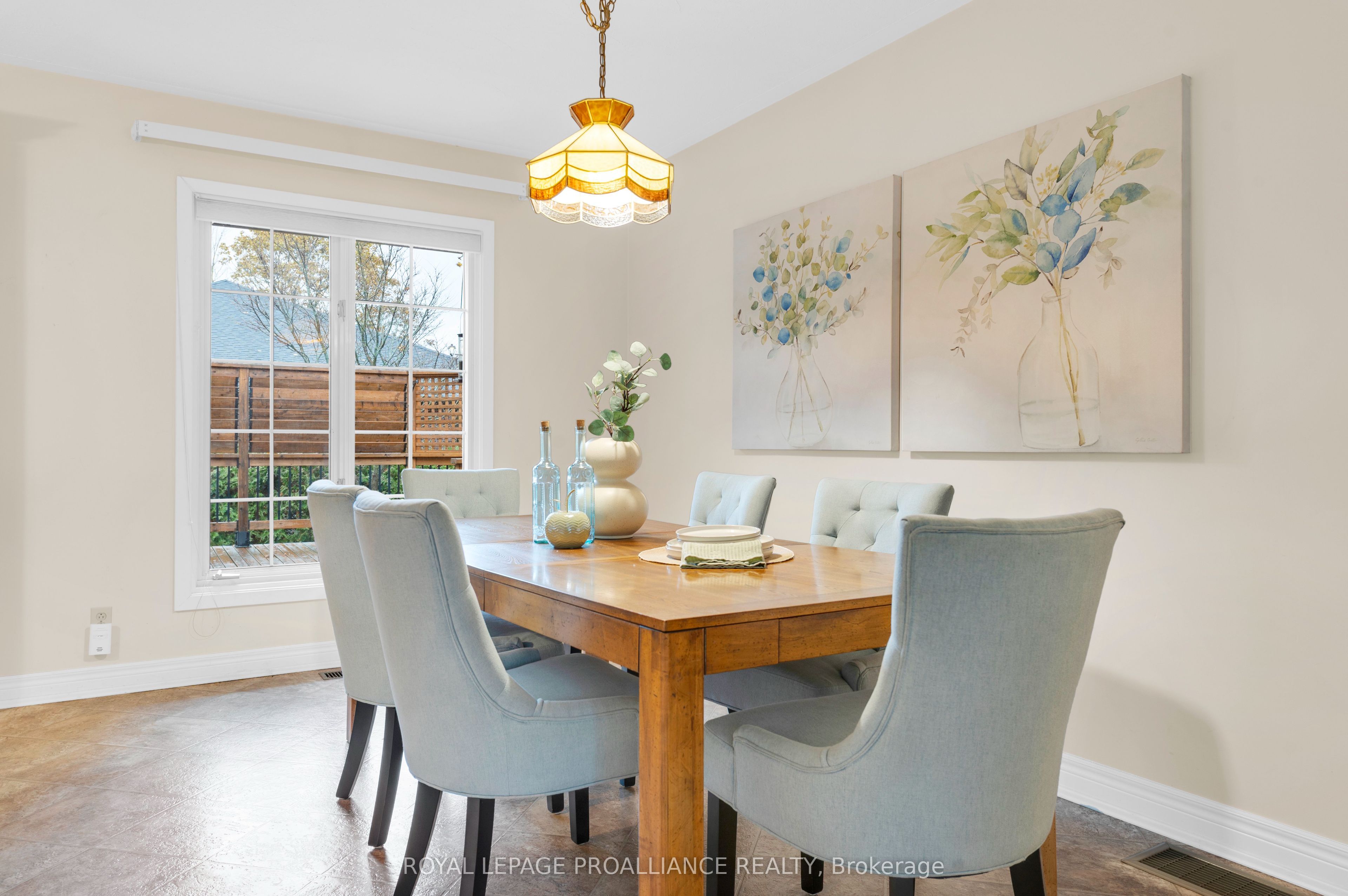 7 North Drive Property Photo 15