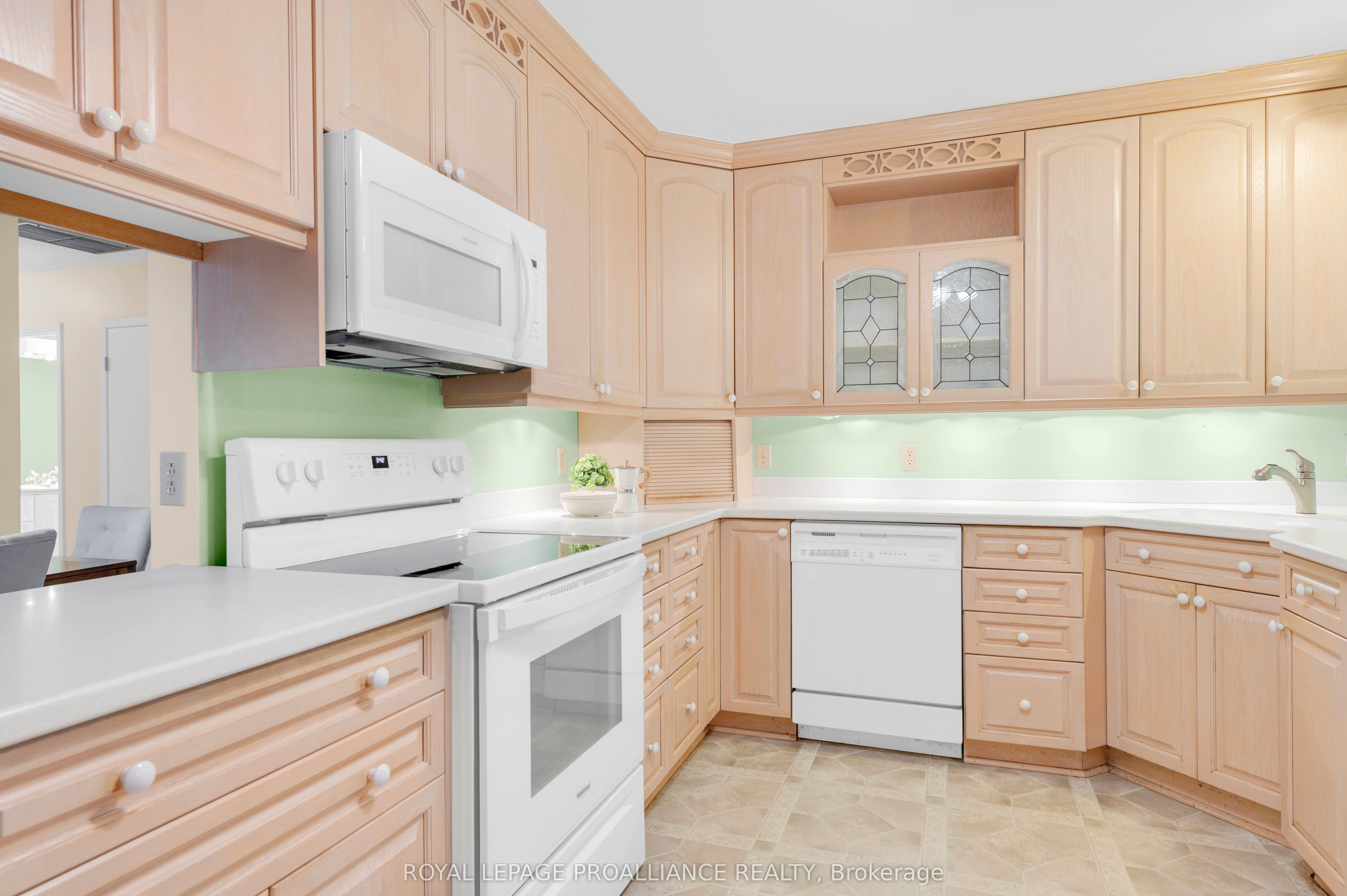 7 North Drive Property Photo 18