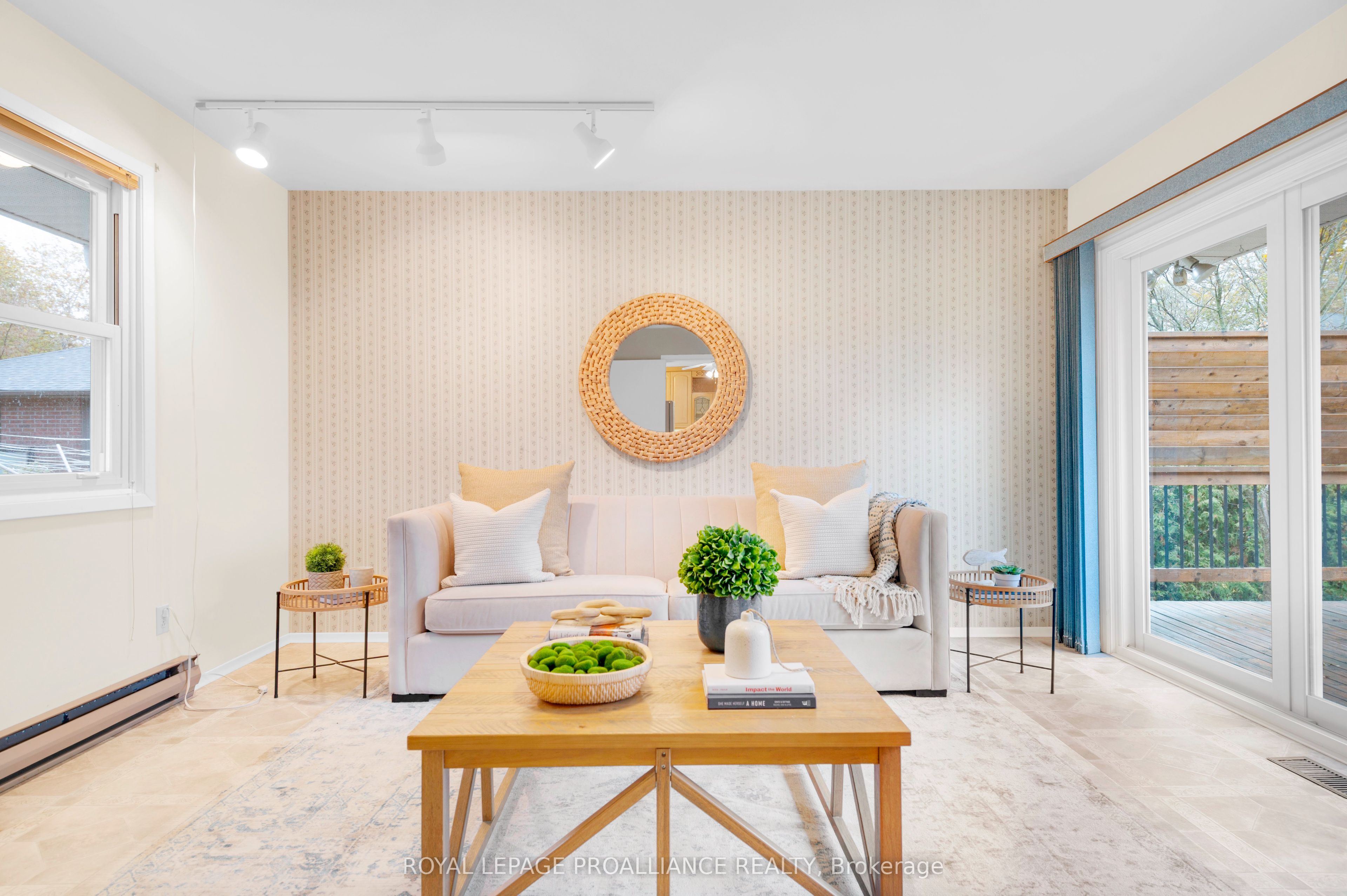 7 North Drive Property Photo 21