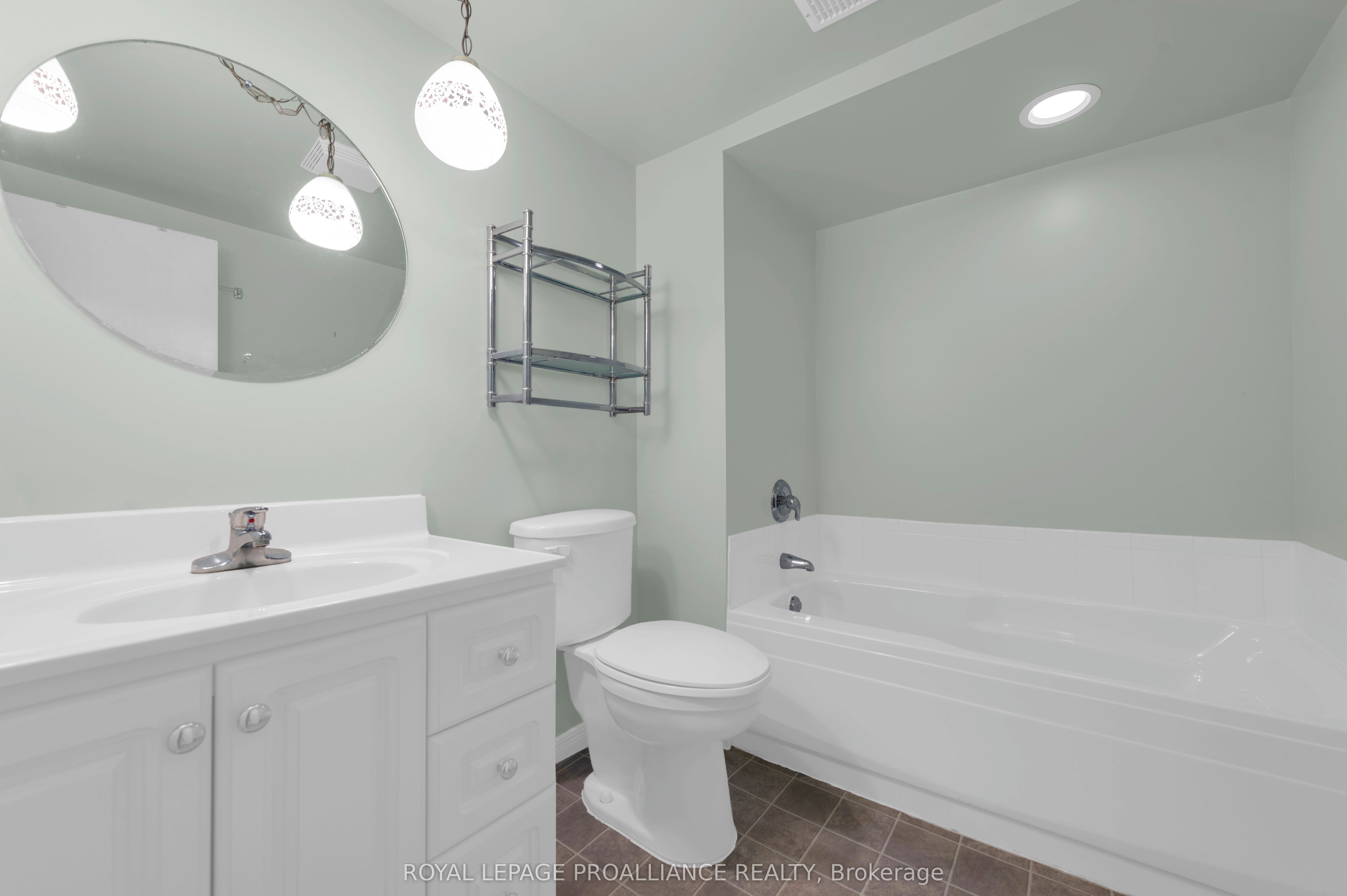 7 North Drive Property Photo 33