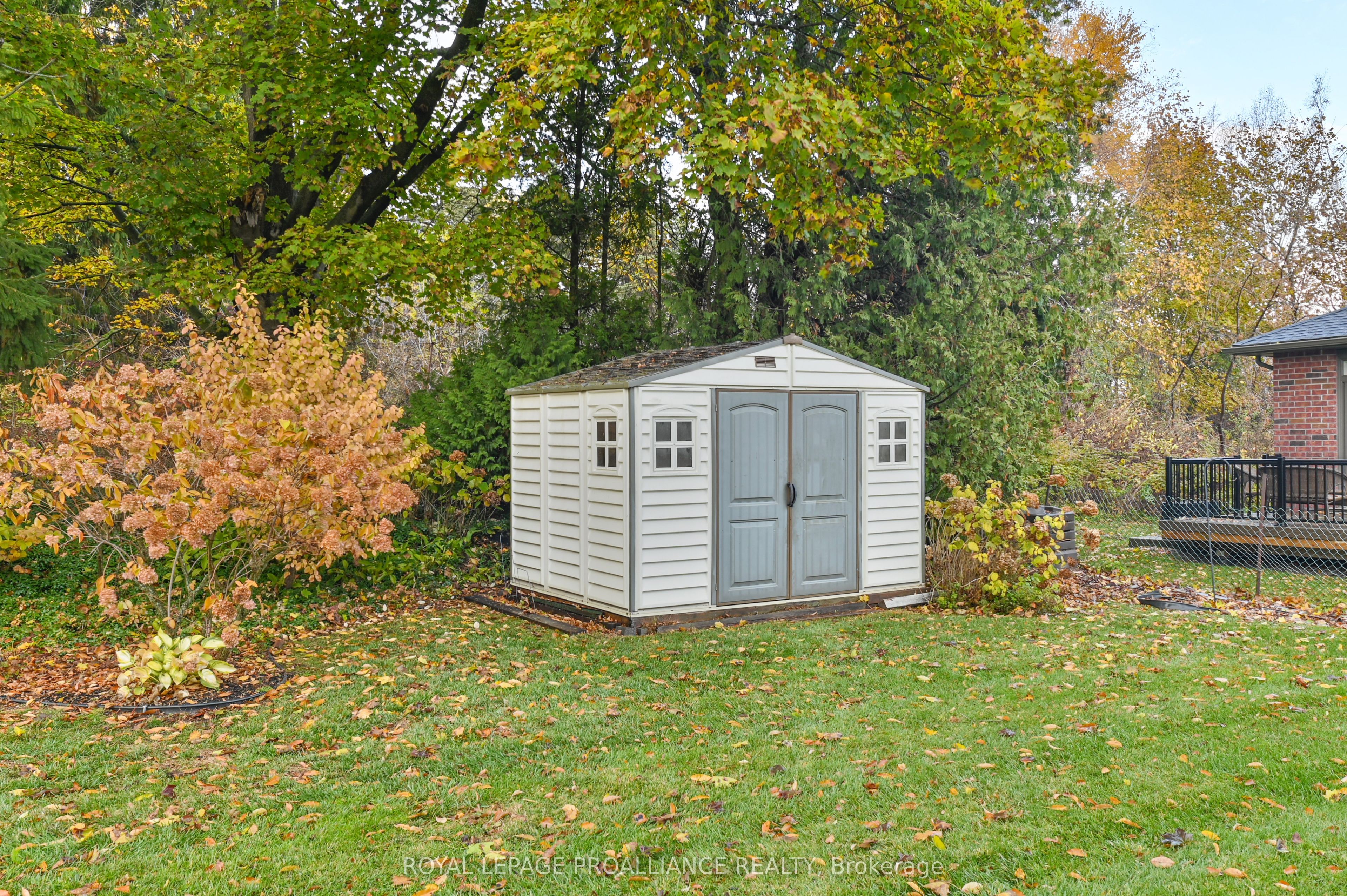 7 North Drive Property Photo 42