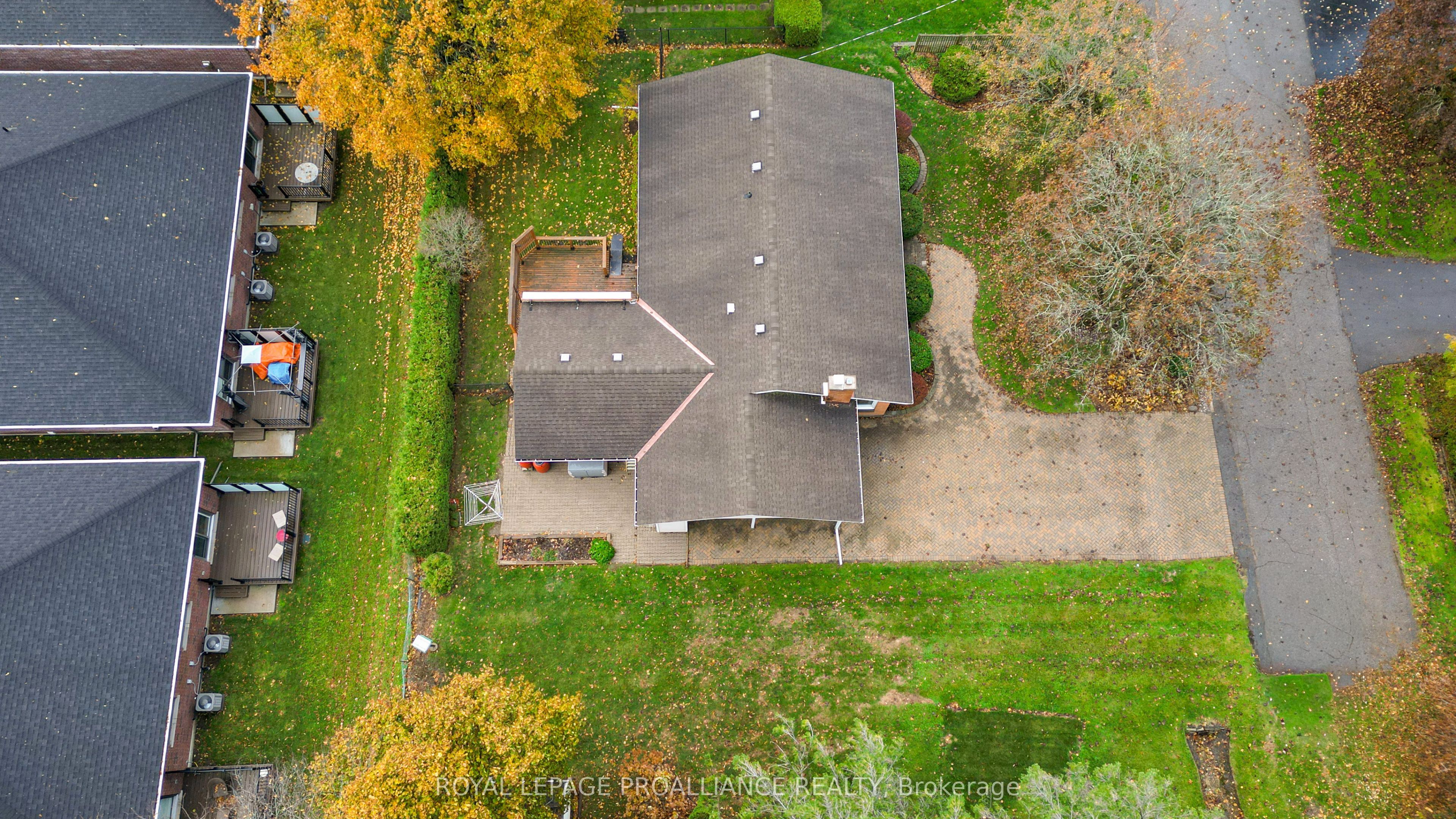 7 North Drive Property Photo 46