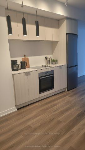 1 Jarvis Street 1017 Property Photo 6