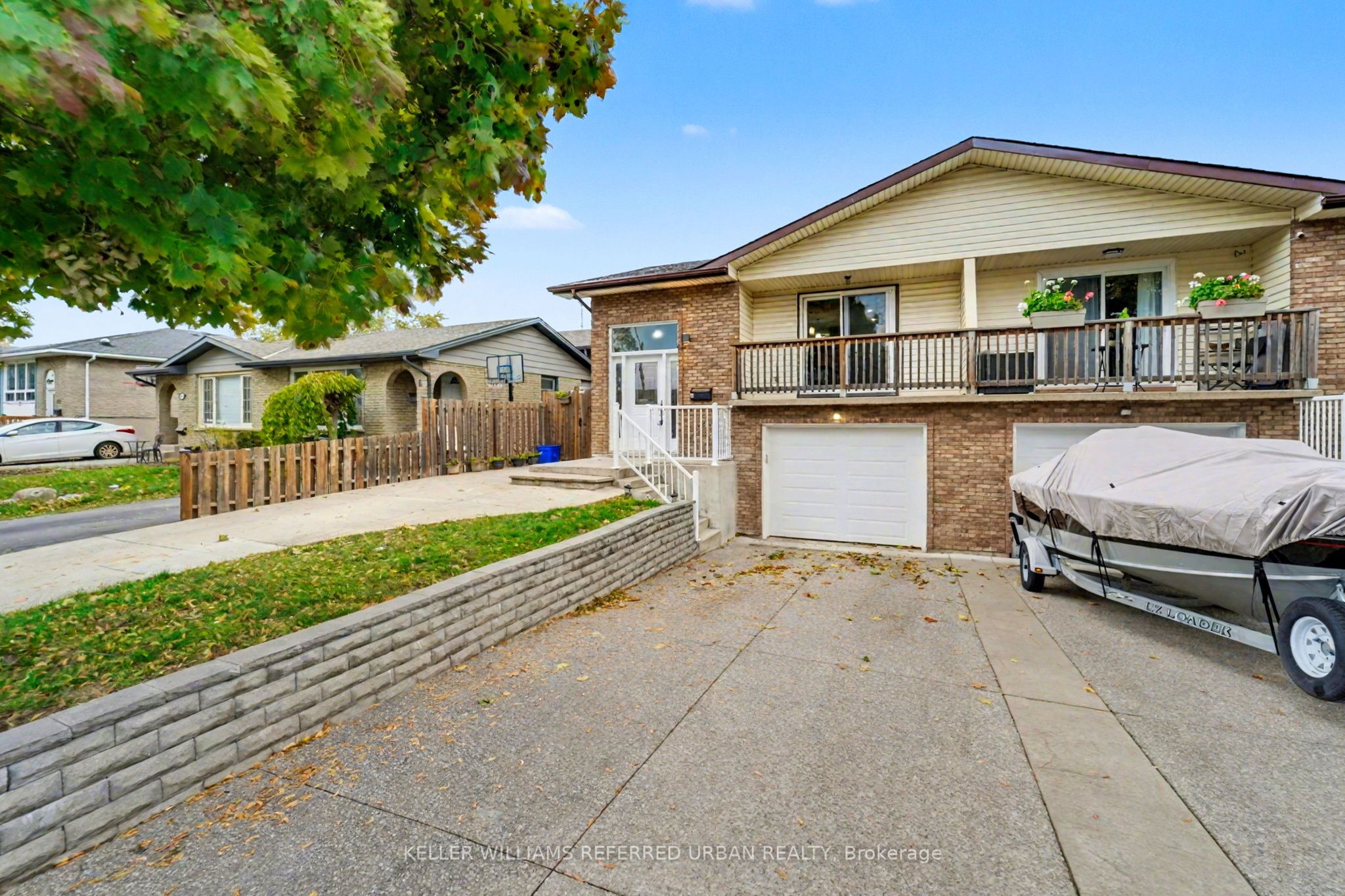 4 Deborah Court Property Photo 1