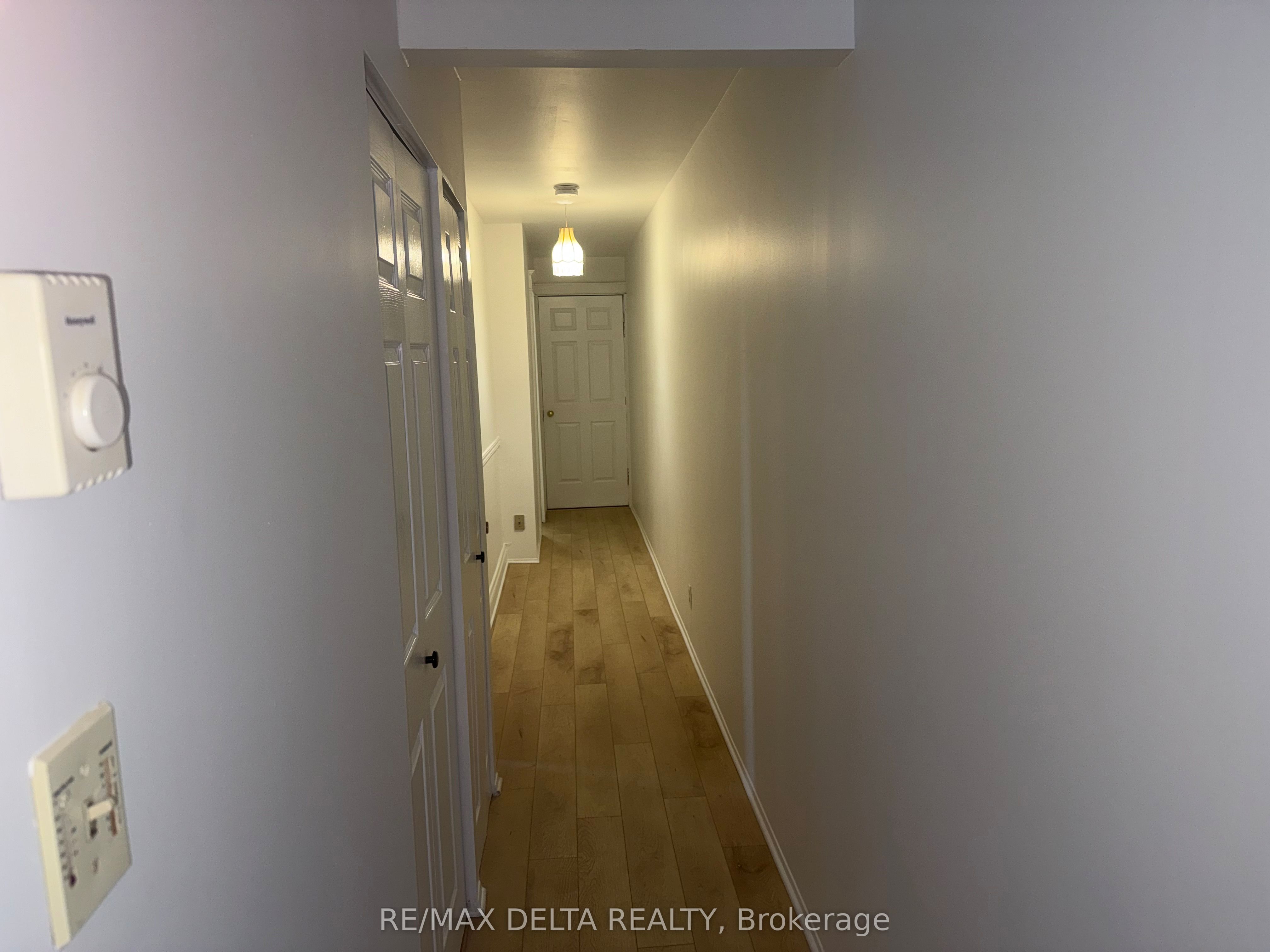 2248 Laval St Property Photo 8