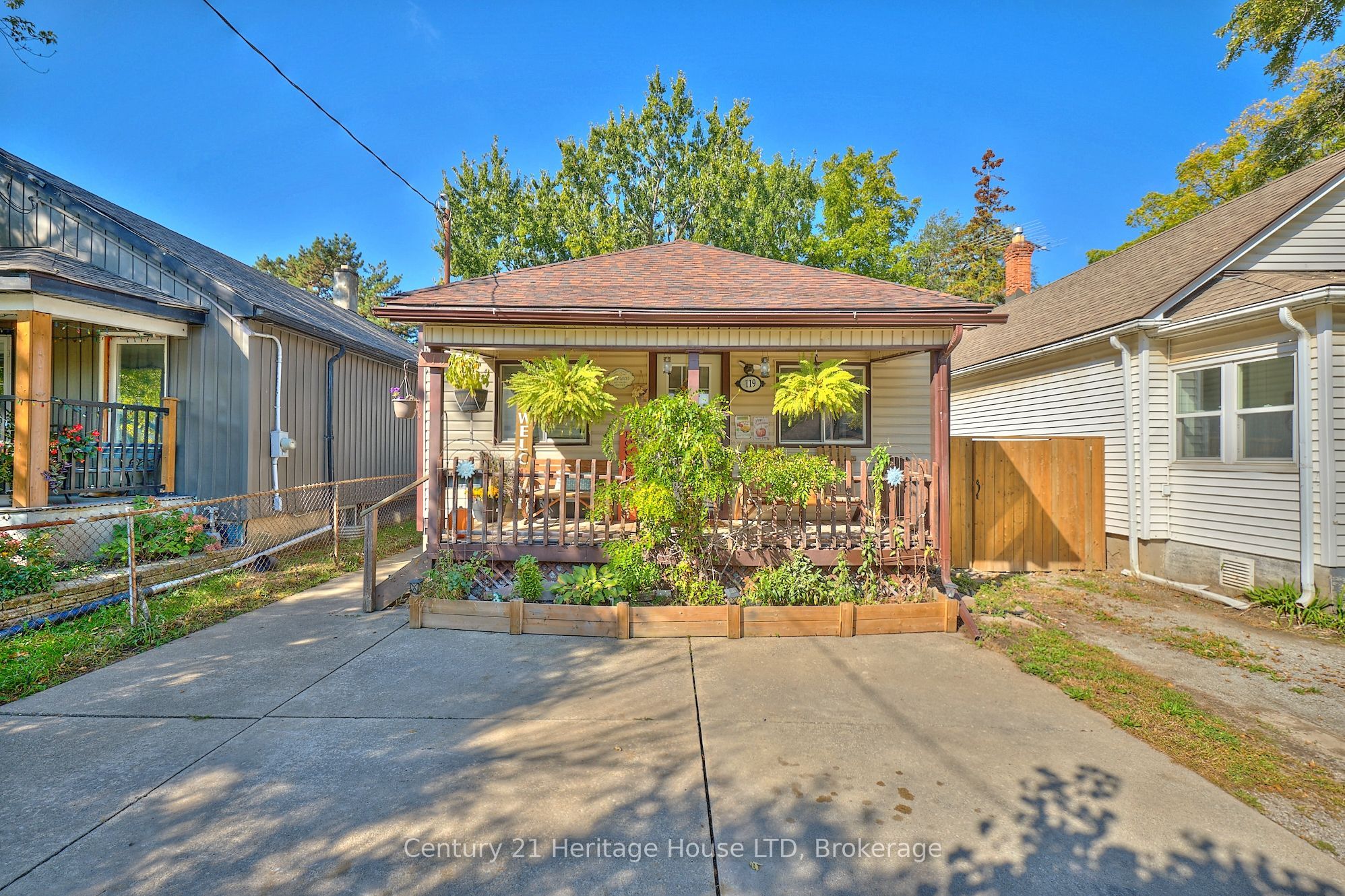 119 Page St Property Photo 2