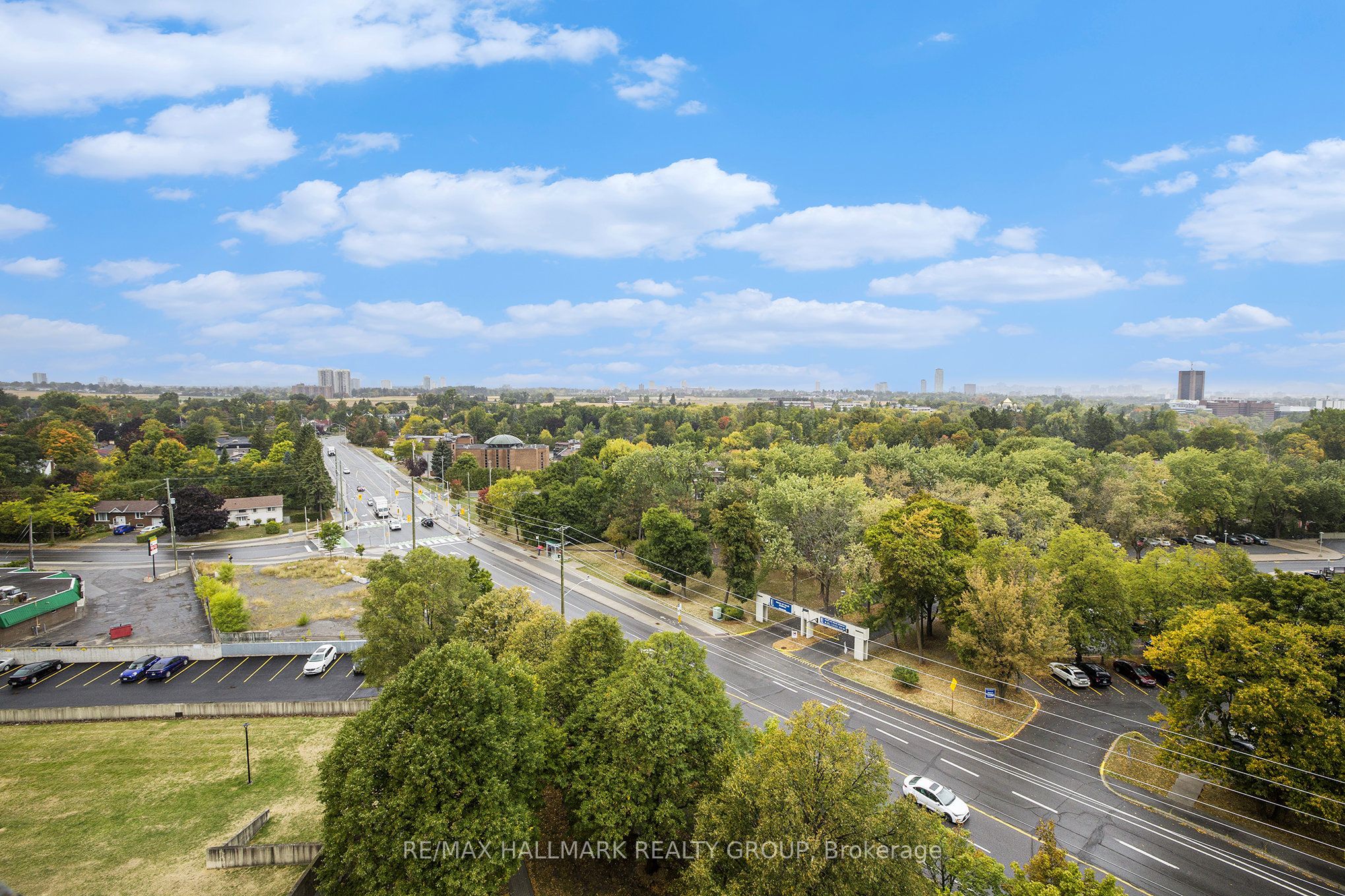 1380 Prince Of Wales Dr Property Photo 15