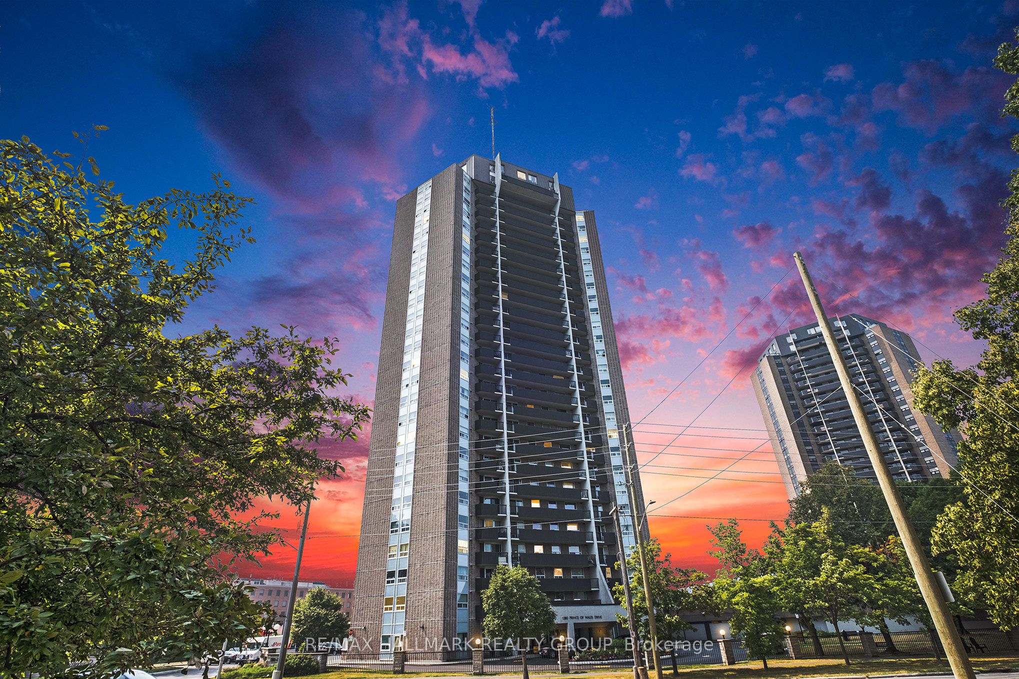 1380 Prince Of Wales Dr Property Photo 22