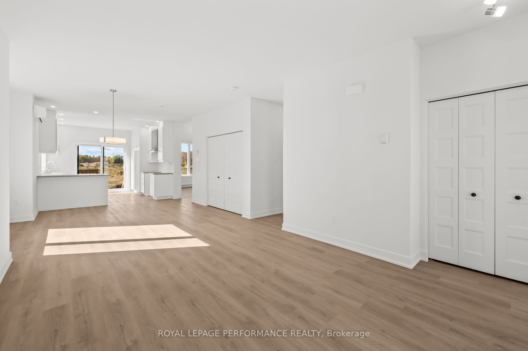 248 Bourdeau Boulevard A Property Photo 6