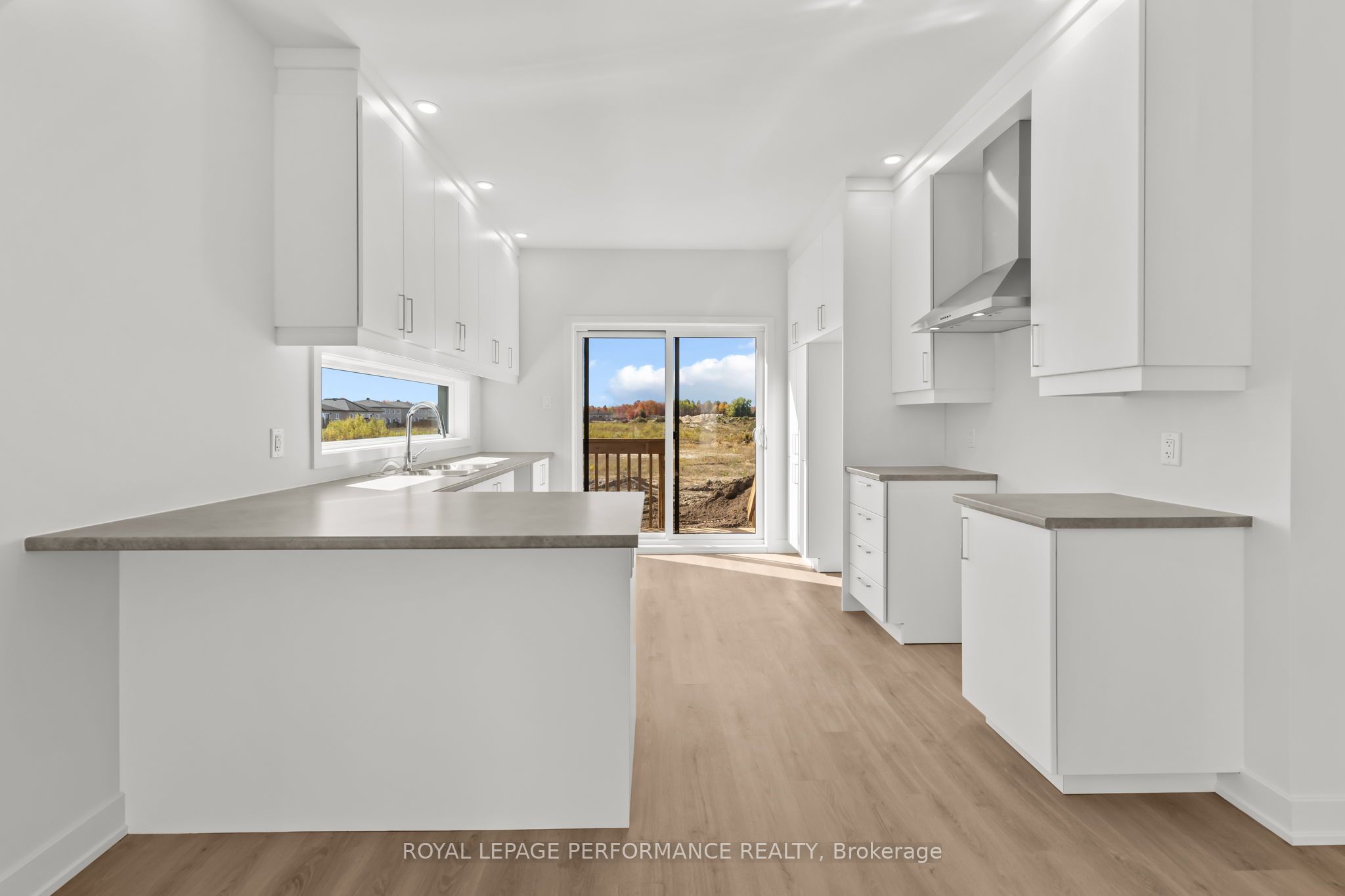 248 Bourdeau Boulevard A Property Photo 8