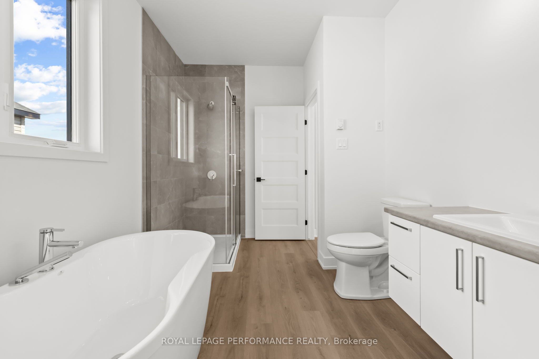 248 Bourdeau Boulevard A Property Photo 14