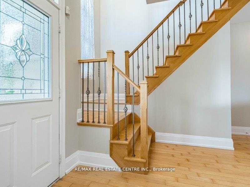 4 Panorama Way Property Photo 6