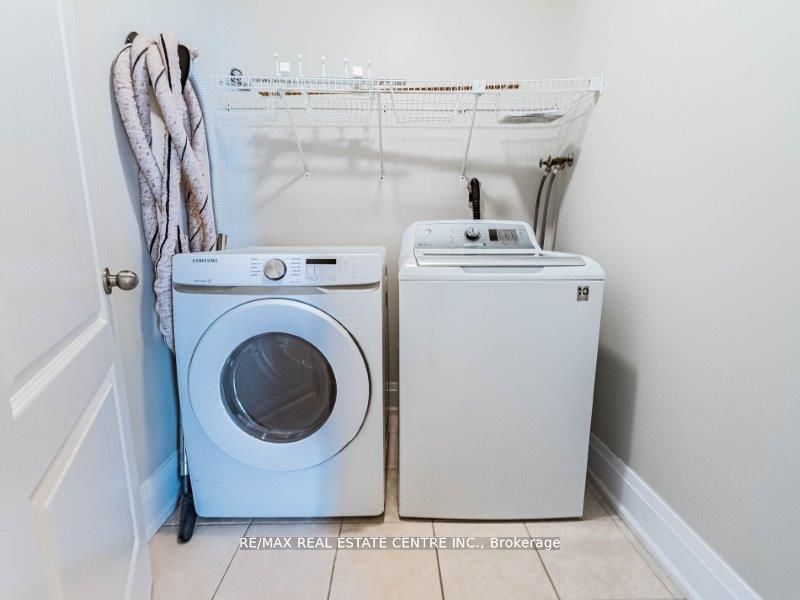 4 Panorama Way Property Photo 32