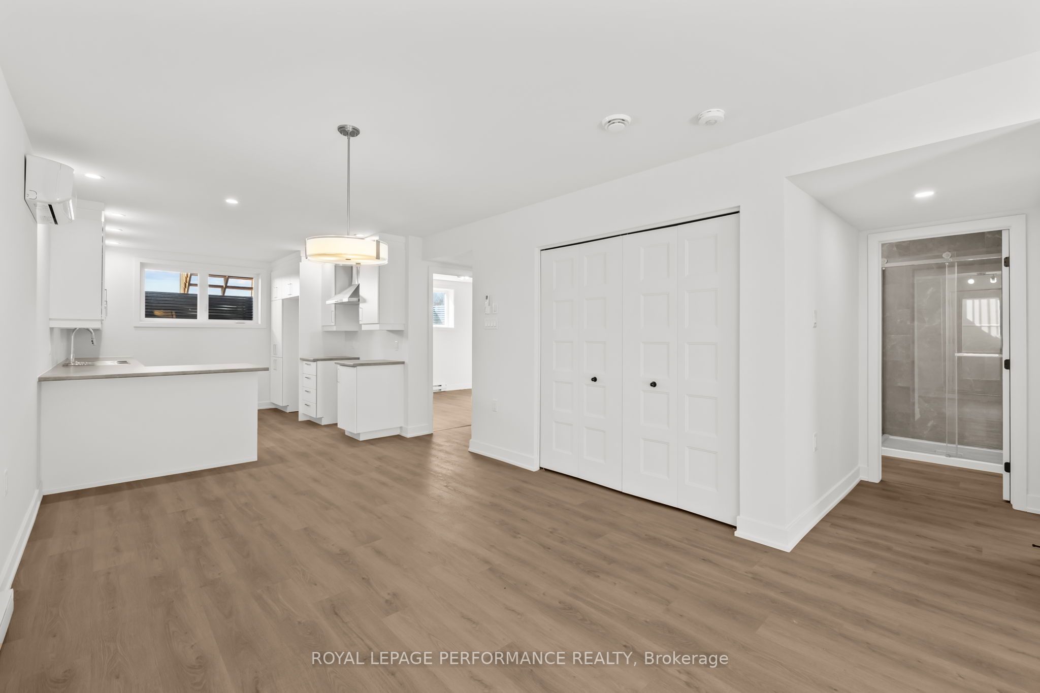 248 Bourdeau Boulevard B Property Photo 5