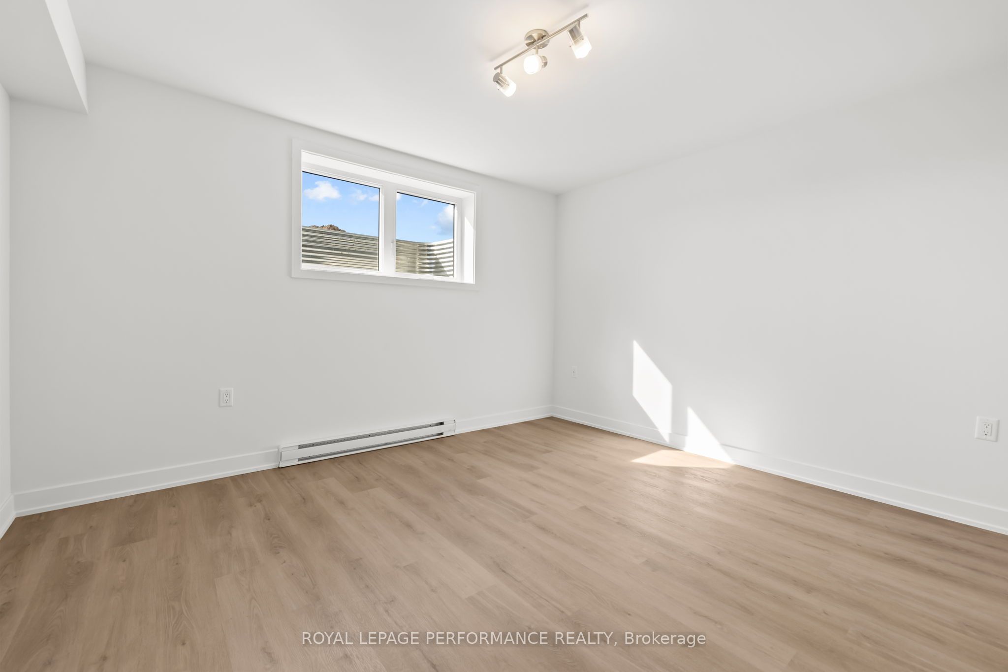 248 Bourdeau Boulevard B Property Photo 8
