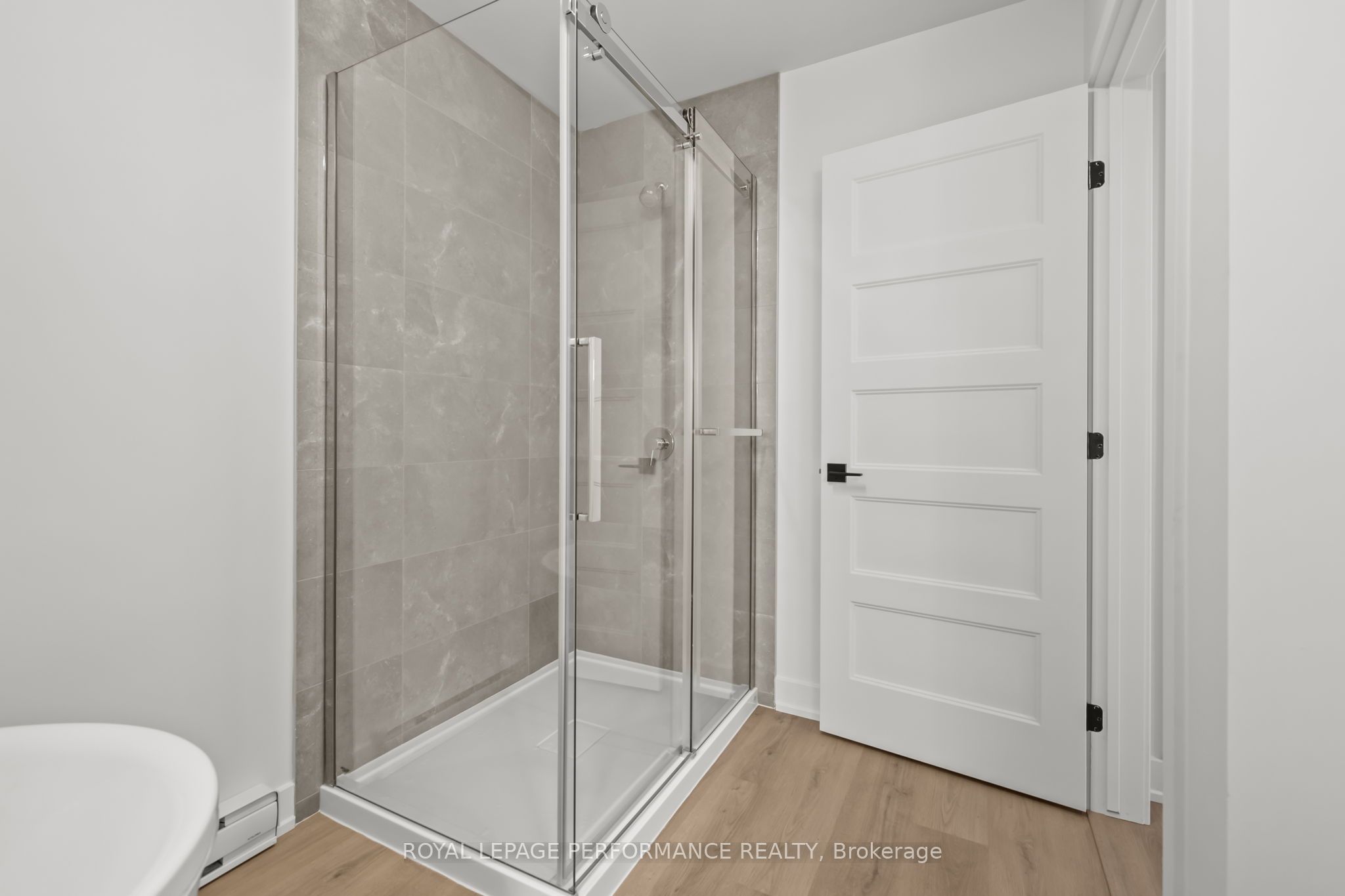 248 Bourdeau Boulevard B Property Photo 11