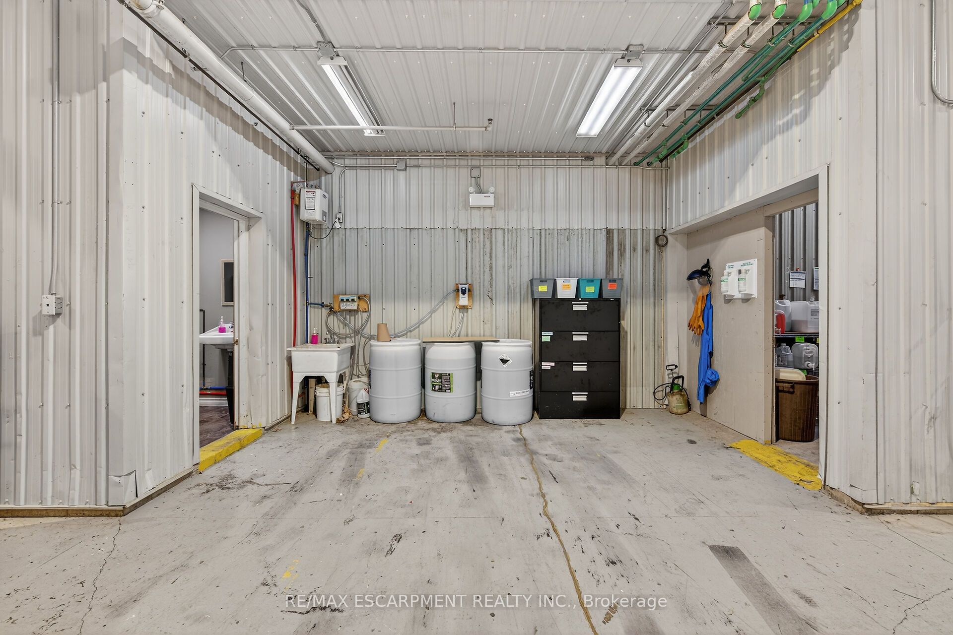 43 Talbot St E Property Photo 21