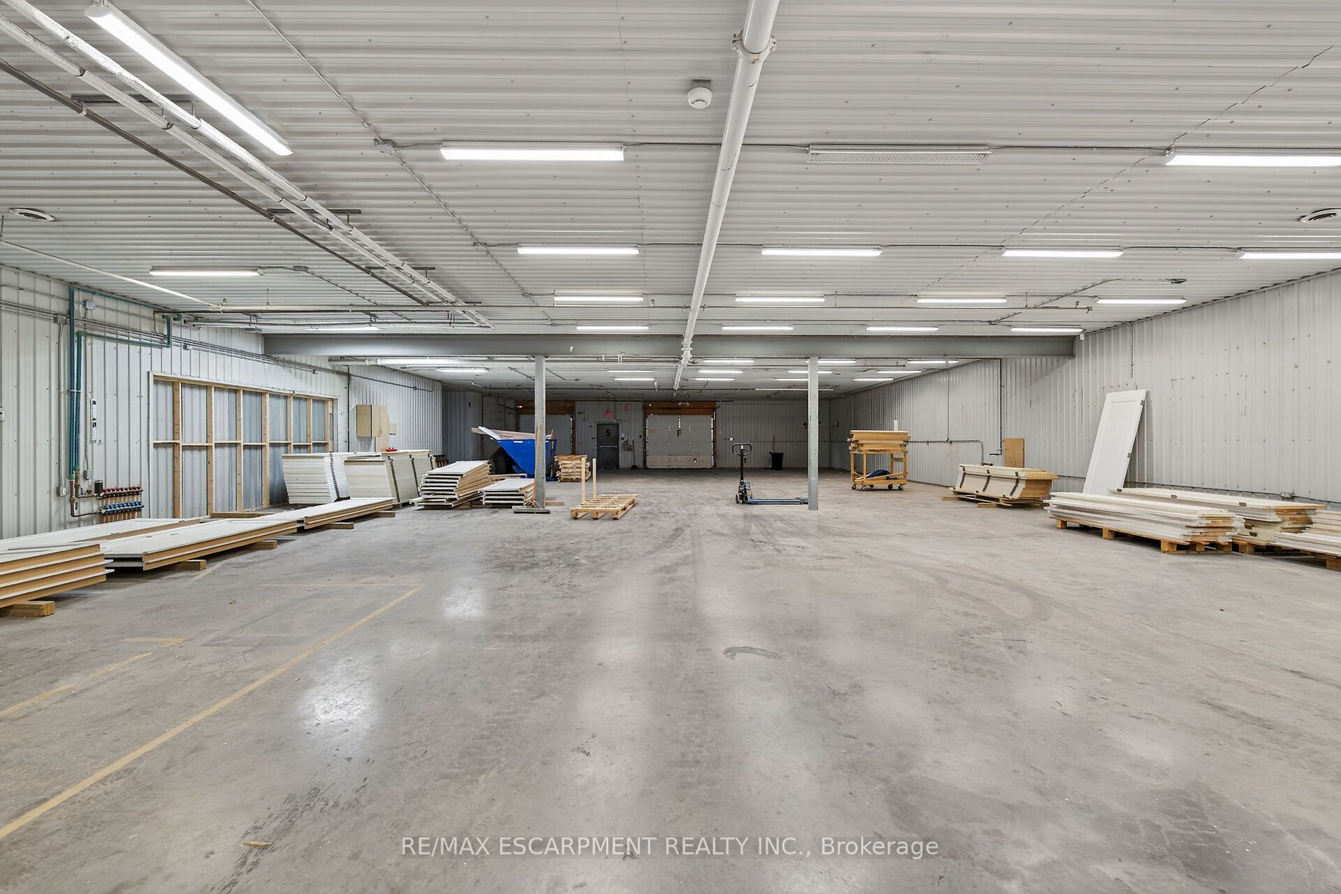 43 Talbot St E Property Photo 29