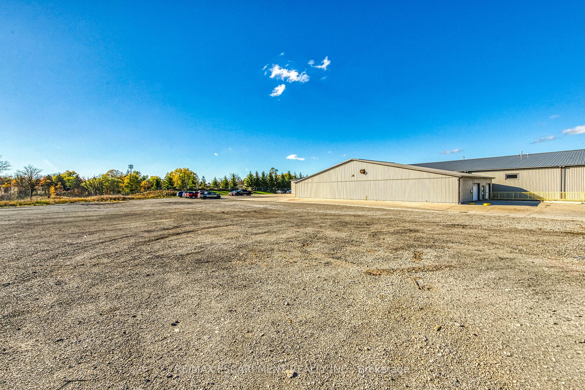 43 Talbot St E Property Photo 34