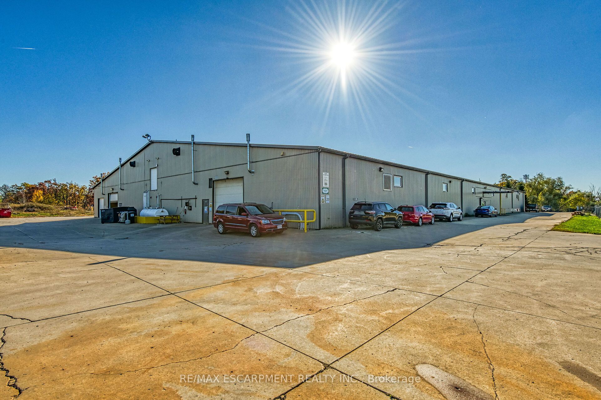 43 Talbot St E Property Photo 38