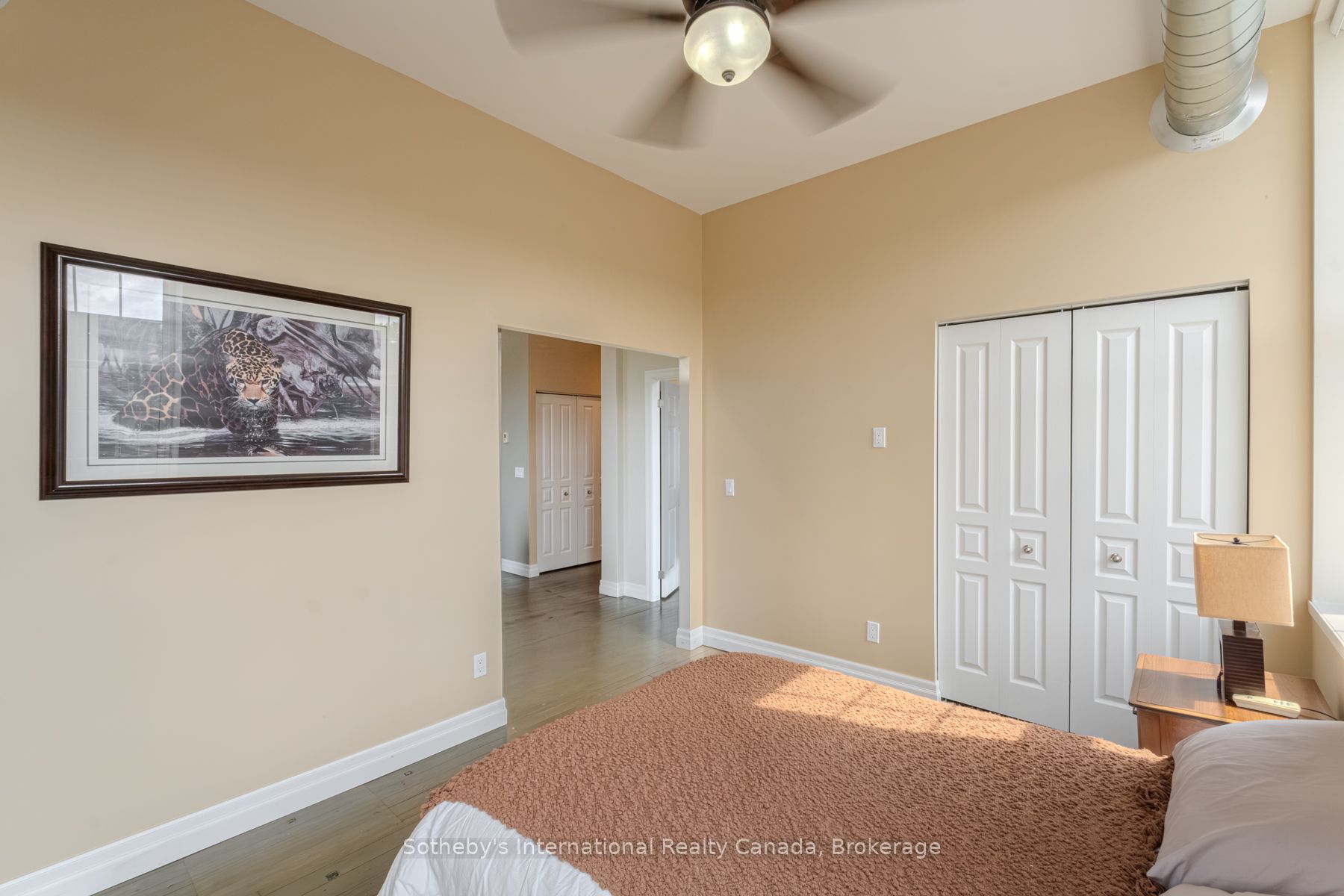 140 W River Rd Property Photo 14