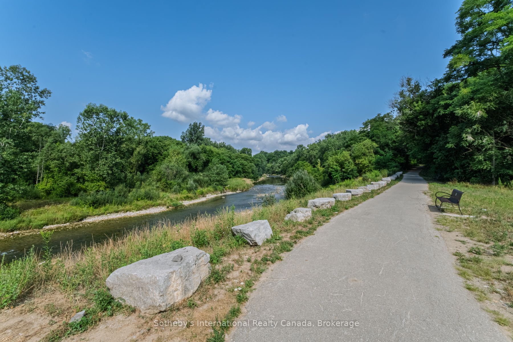 140 W River Rd Property Photo 33