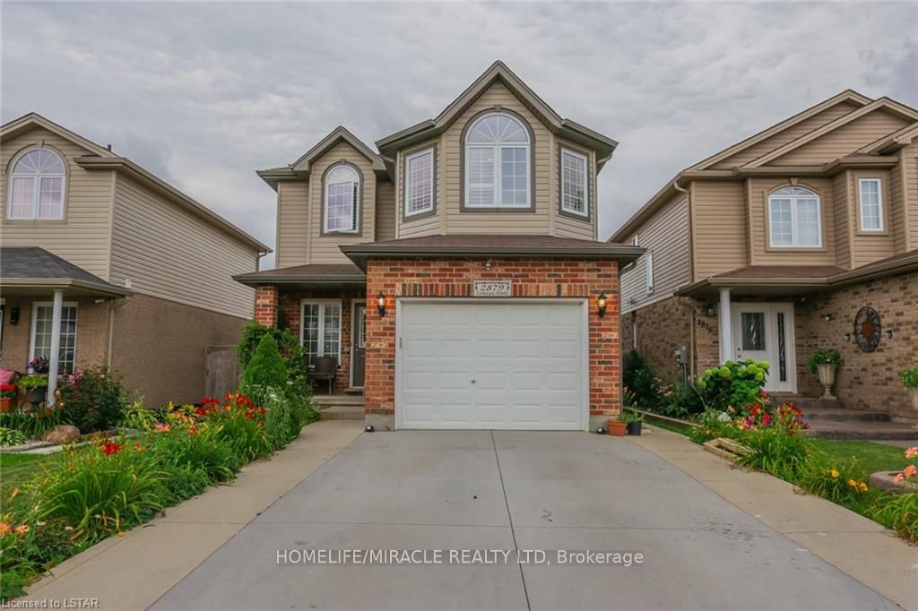 2879 Lemieux Walk Property Photo 1