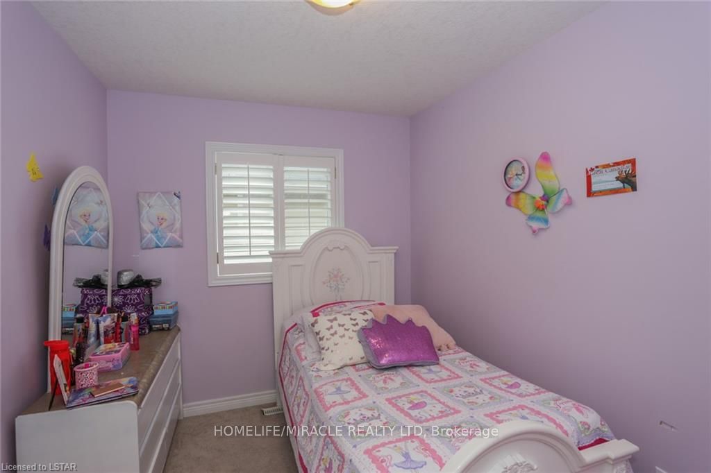 2879 Lemieux Walk Property Photo 8