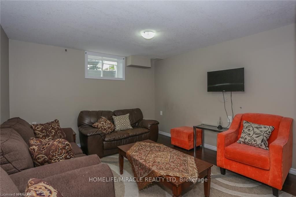 2879 Lemieux Walk Property Photo 11