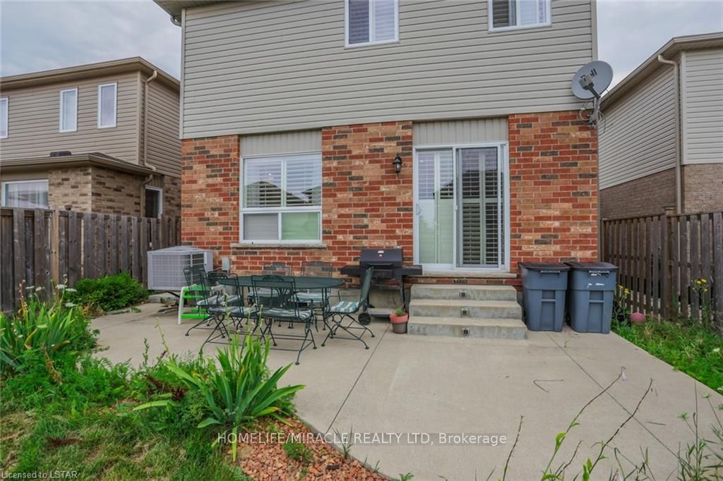 2879 Lemieux Walk Property Photo 13