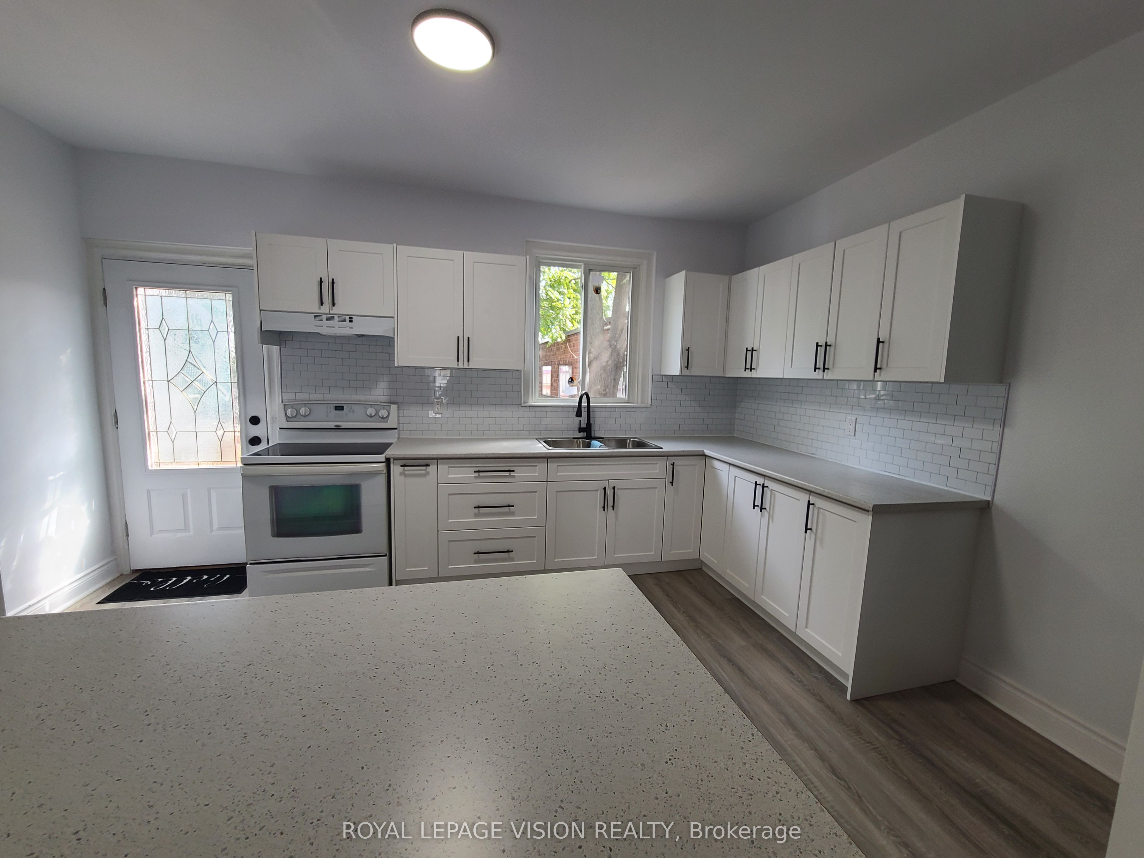 56 Munroe Street Property Photo 15