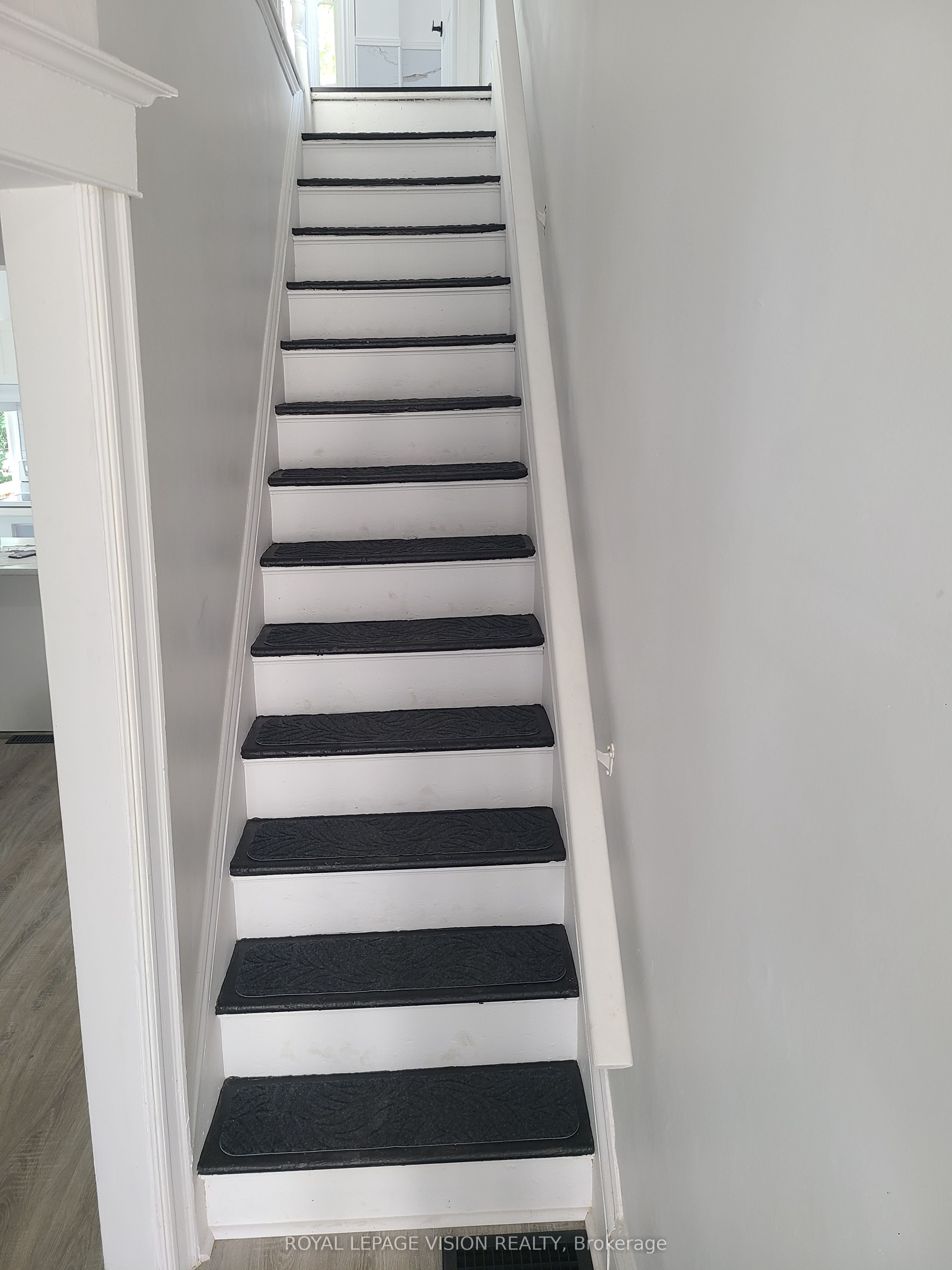 56 Munroe Street Property Photo 21