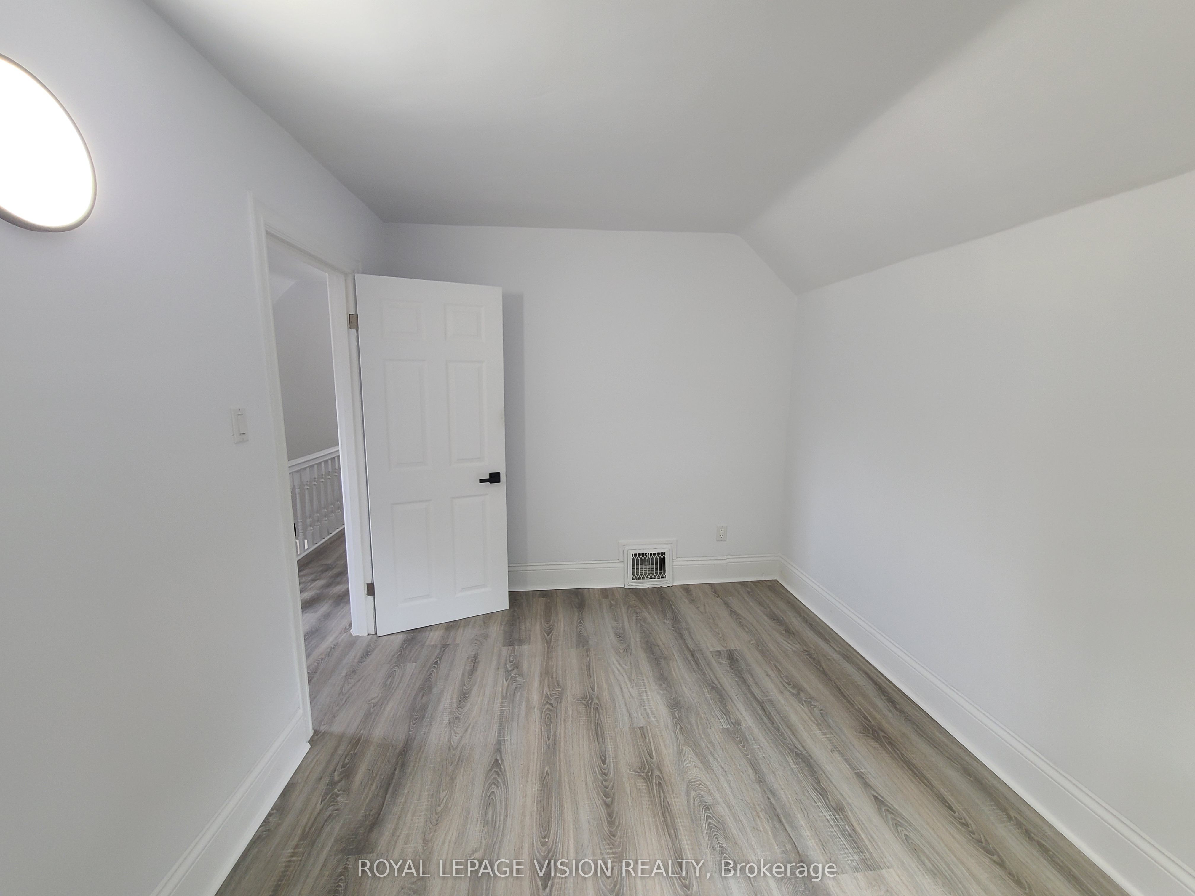 56 Munroe Street Property Photo 28