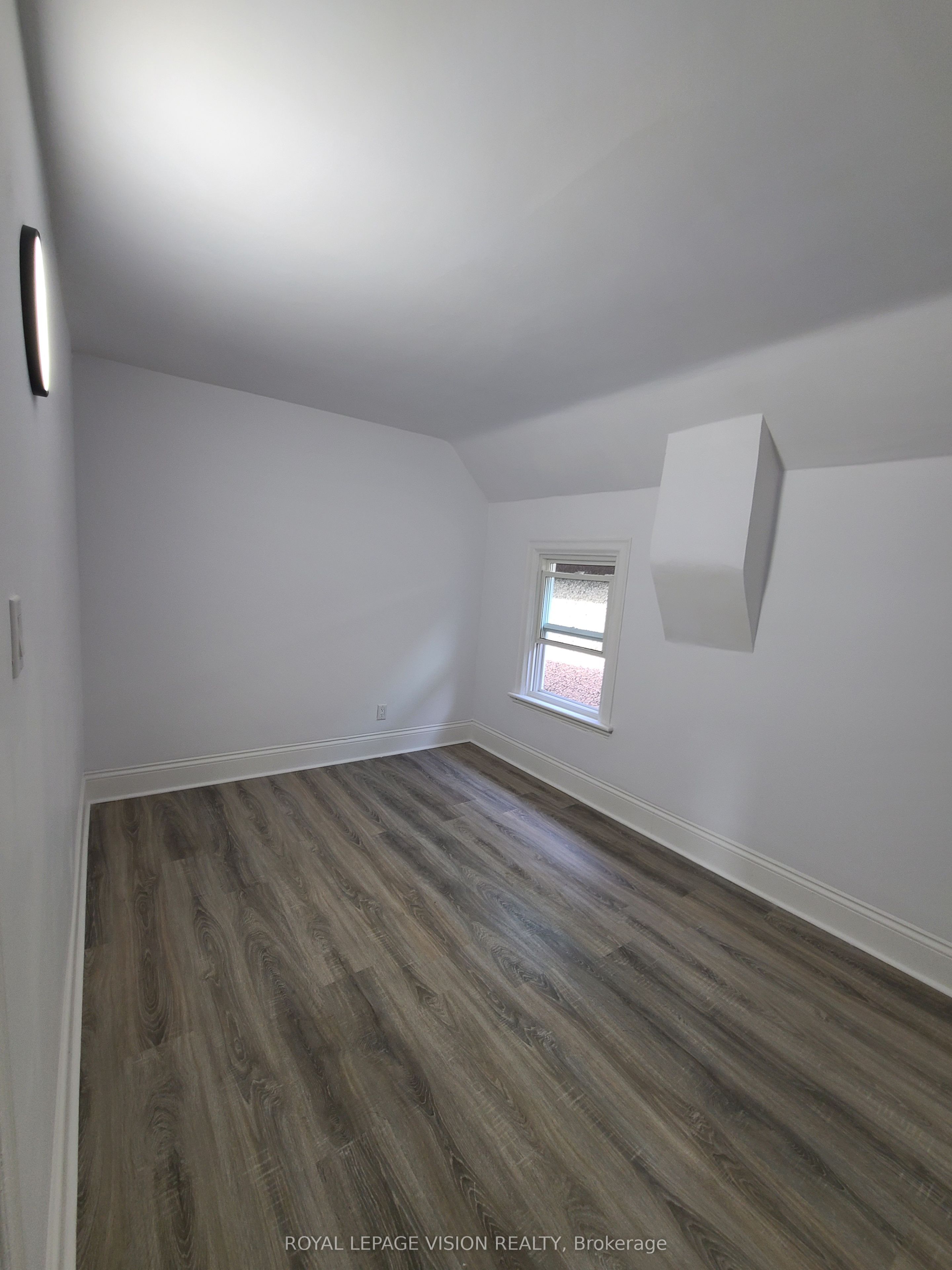 56 Munroe Street Property Photo 29