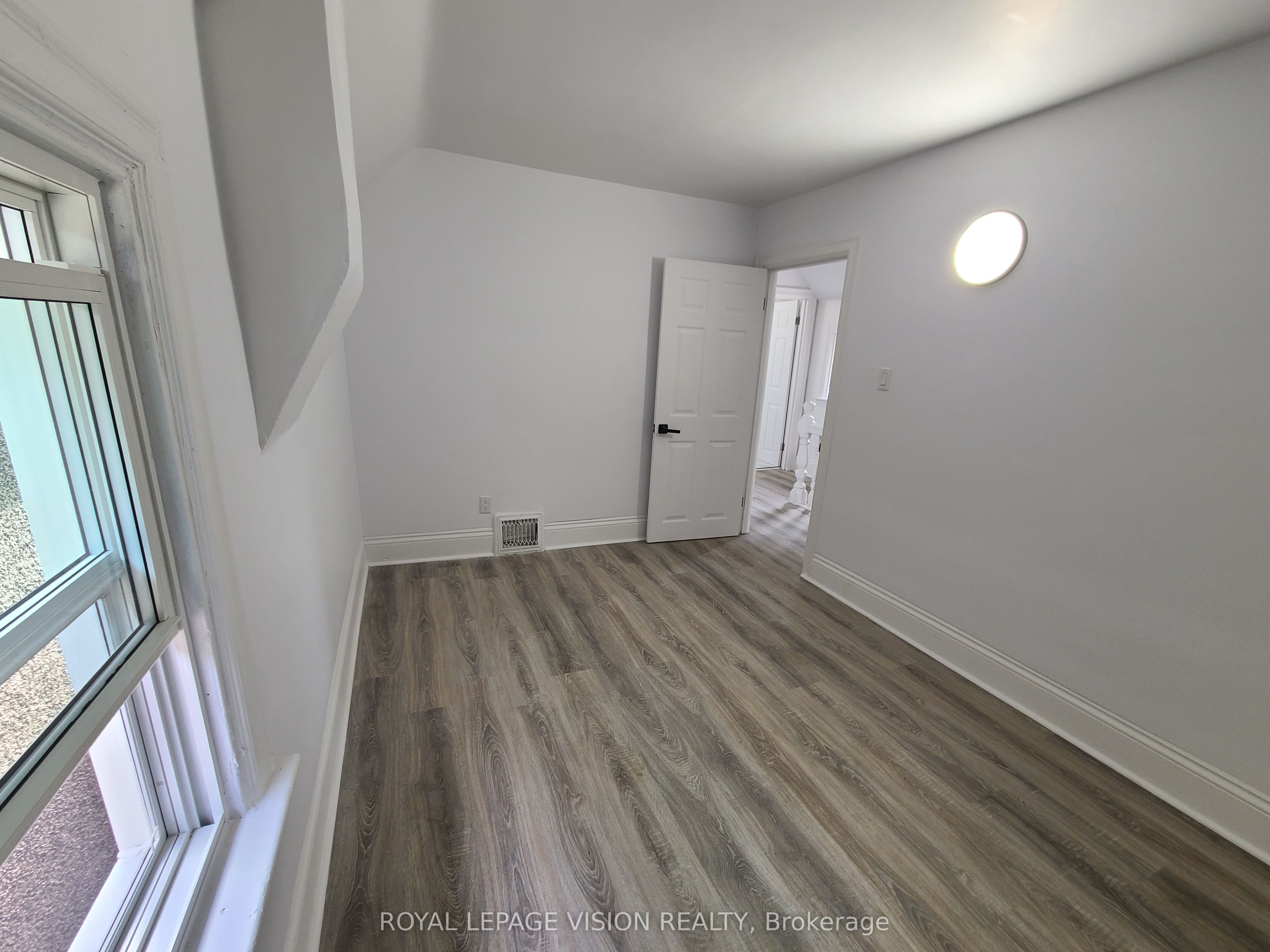 56 Munroe Street Property Photo 30