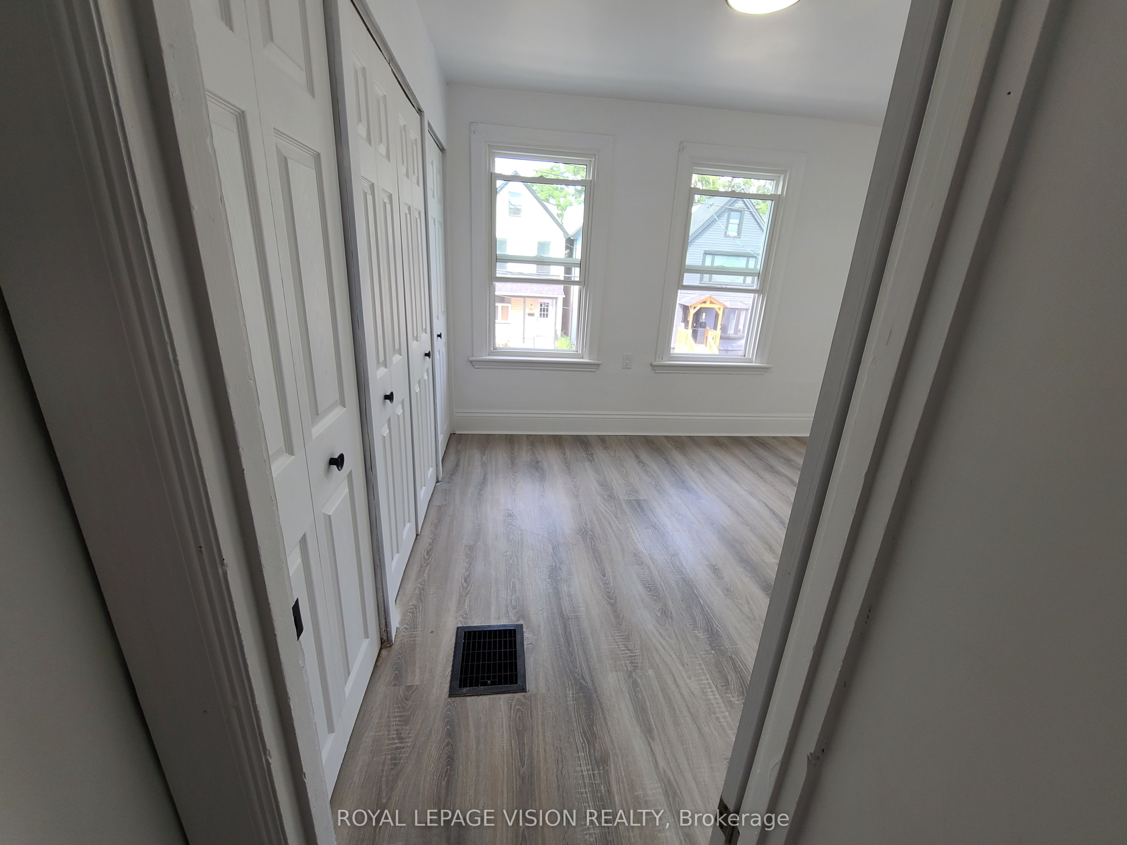 56 Munroe Street Property Photo 31