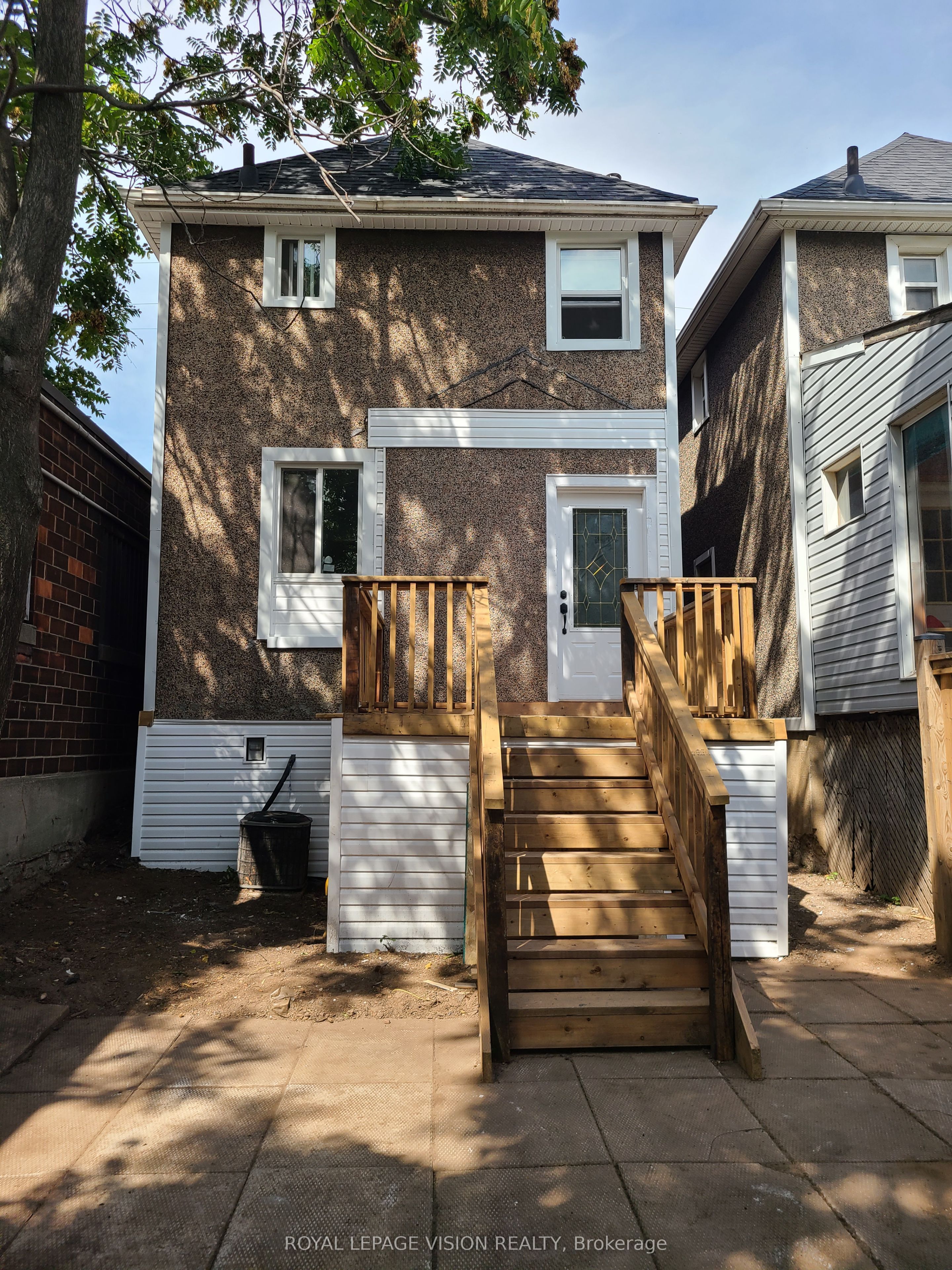 56 Munroe Street Property Photo 40