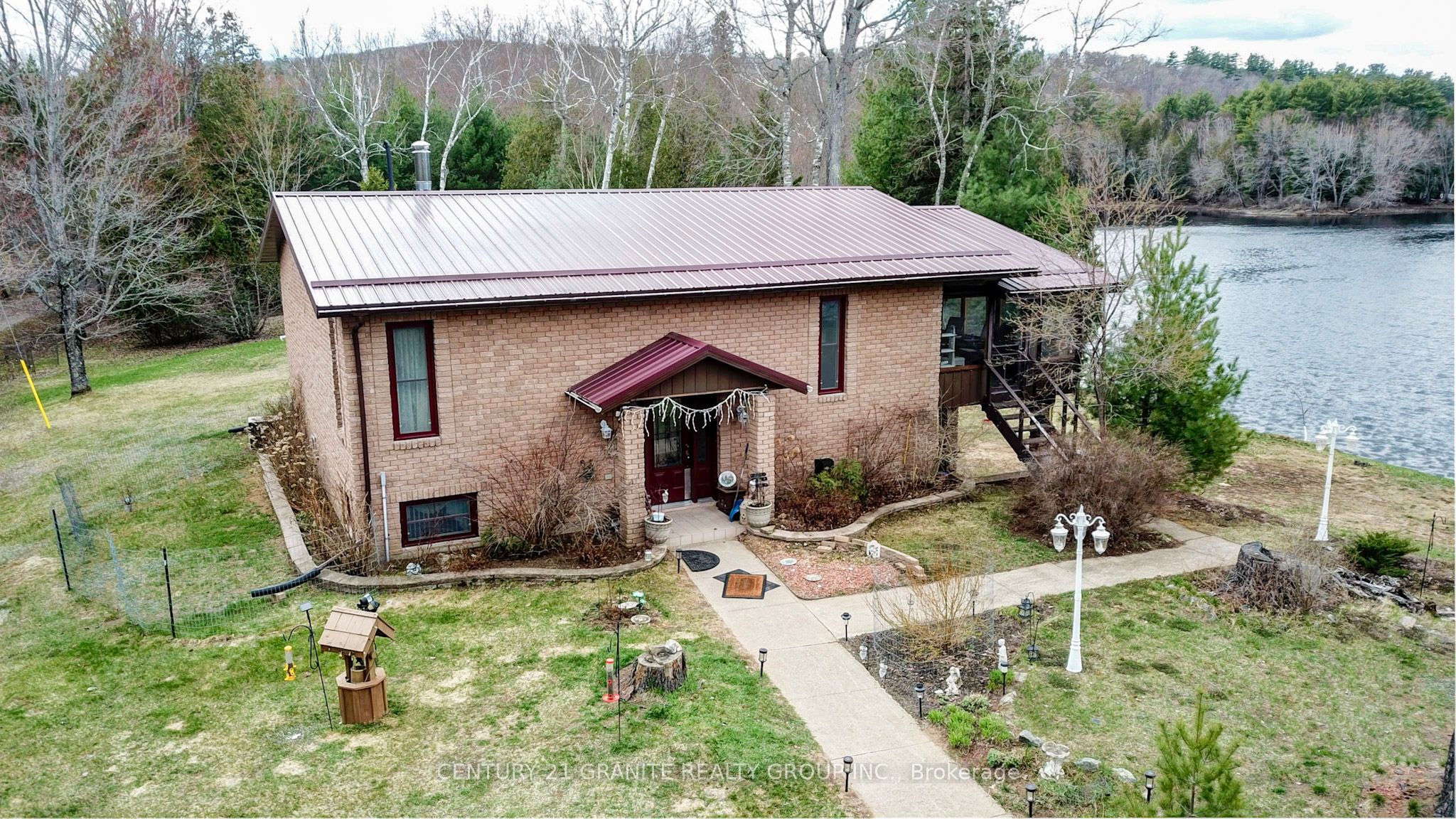 230 River Bend Drive Property Photo 6