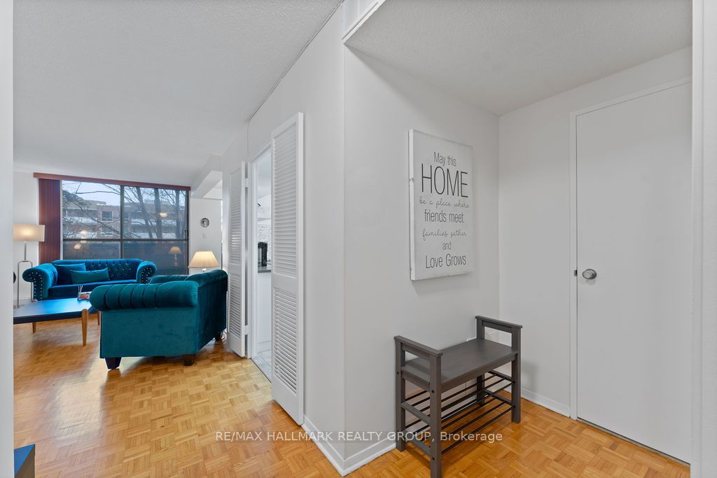 505 St Laurent Boulevard 350 Property Photo 5